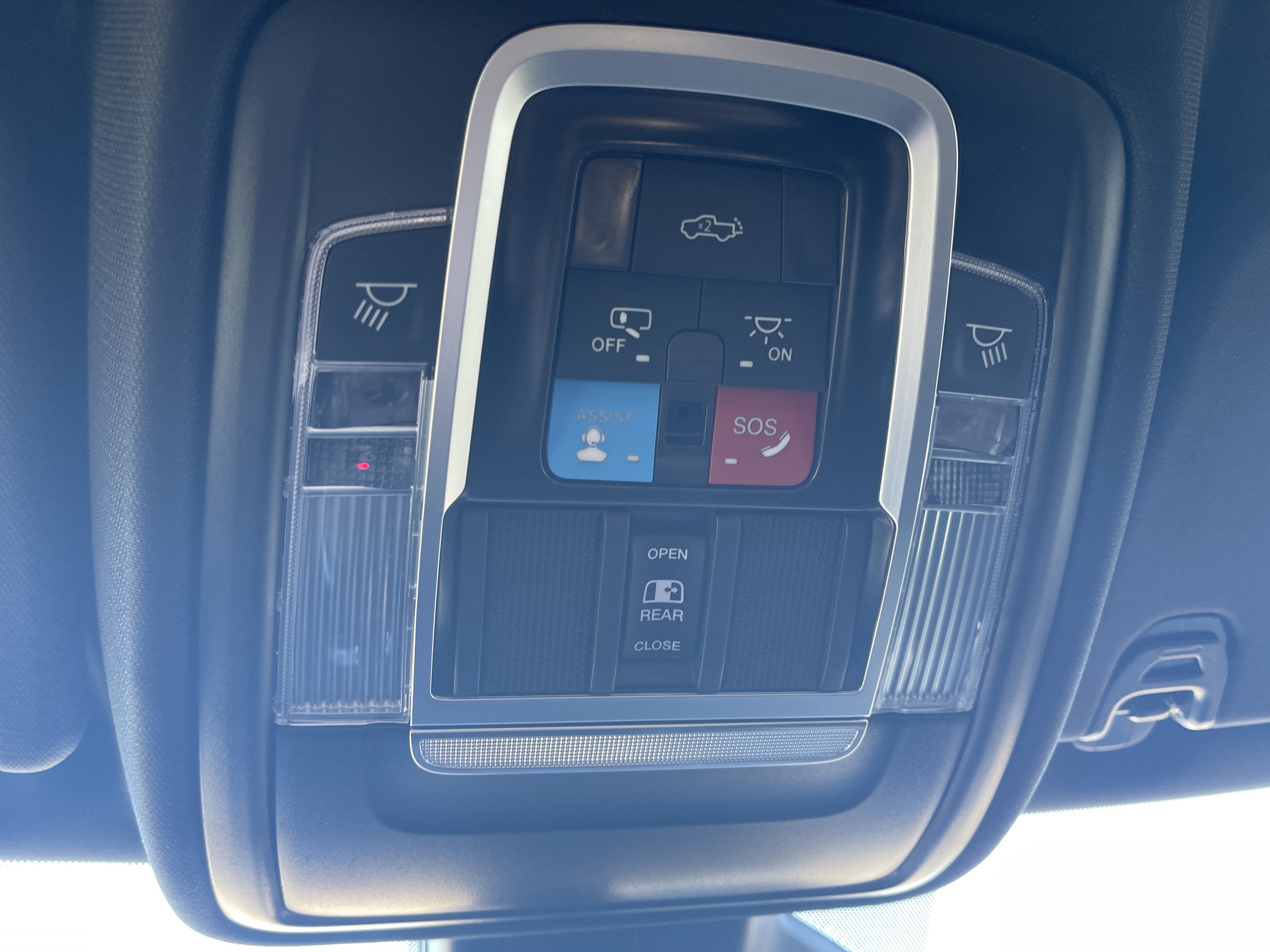 2027 RAM 1500 RHO