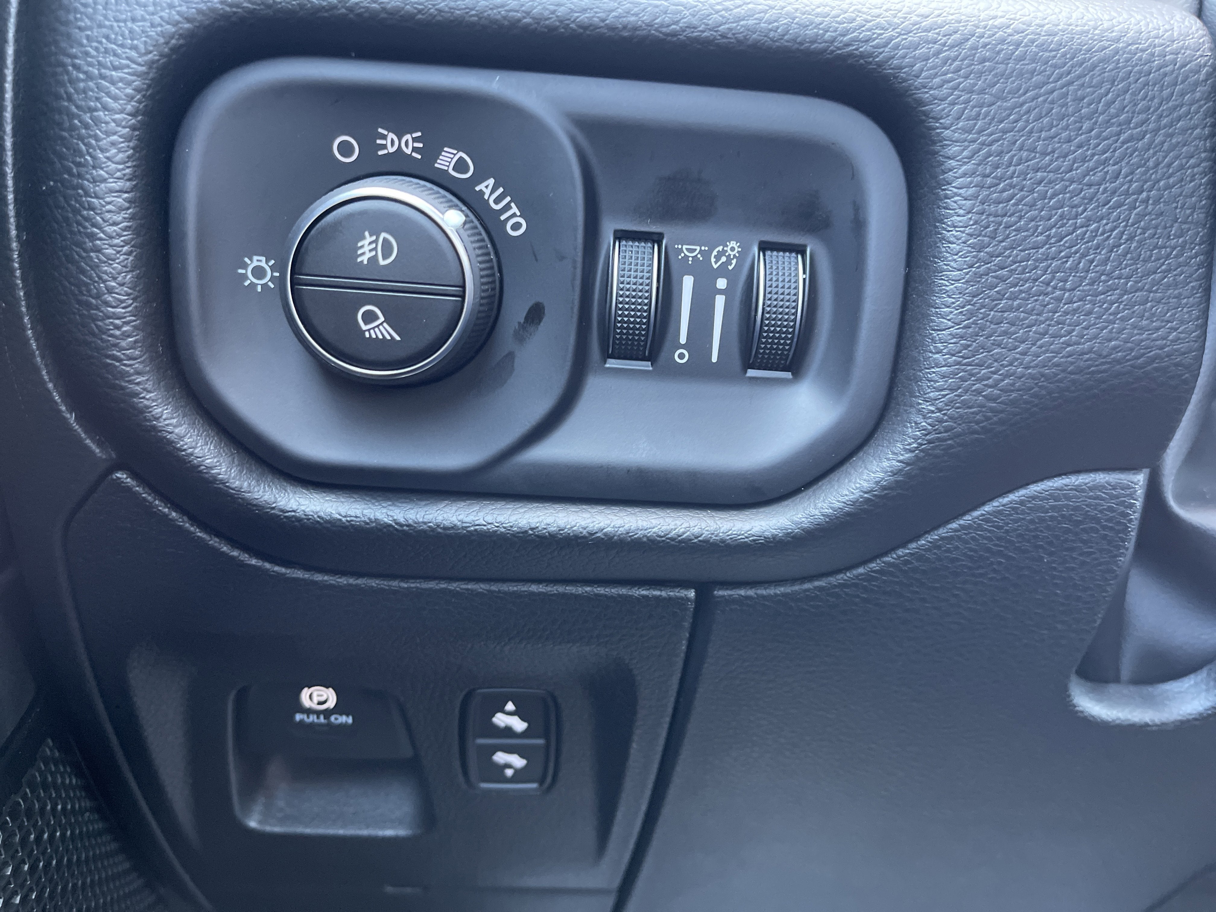 2026 RAM 1500 RHO