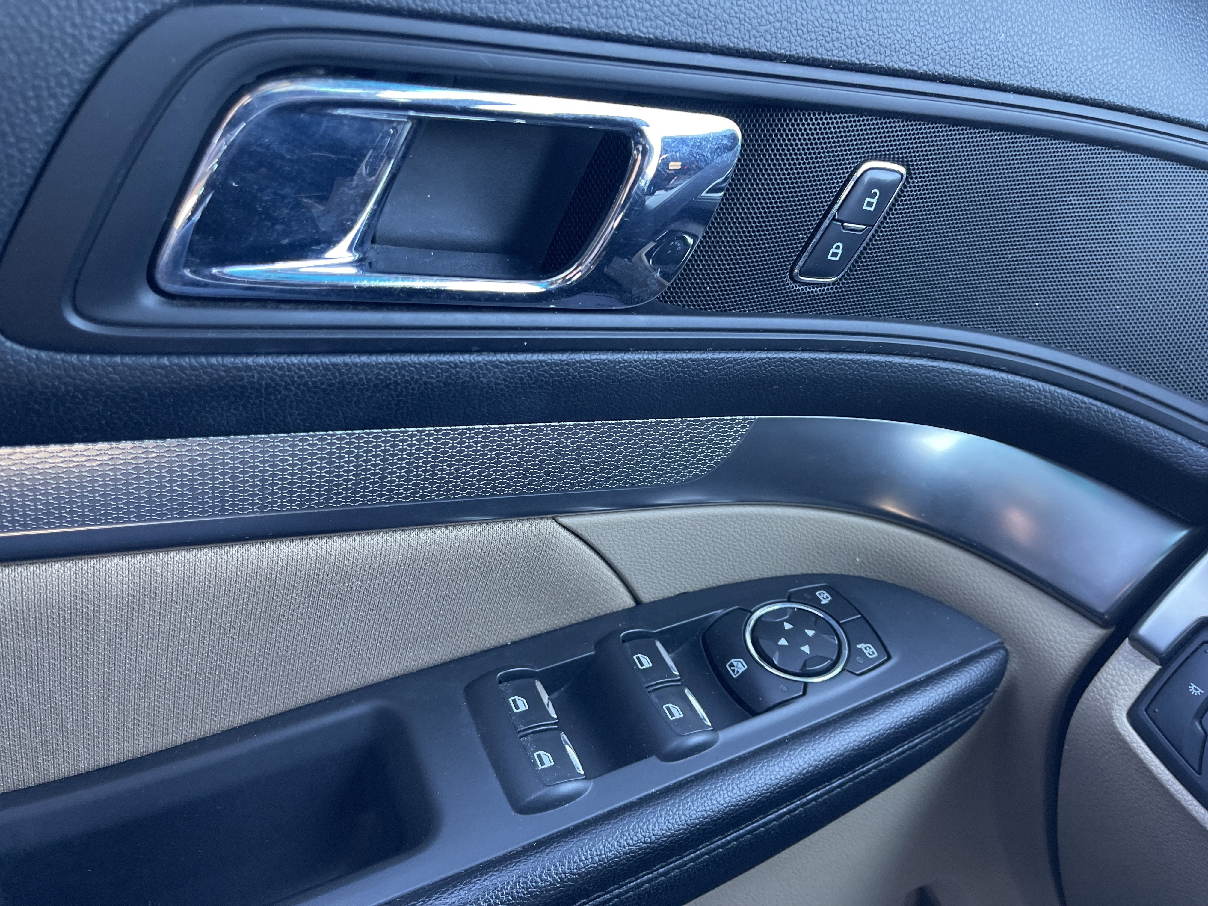 2017 Ford Explorer Base