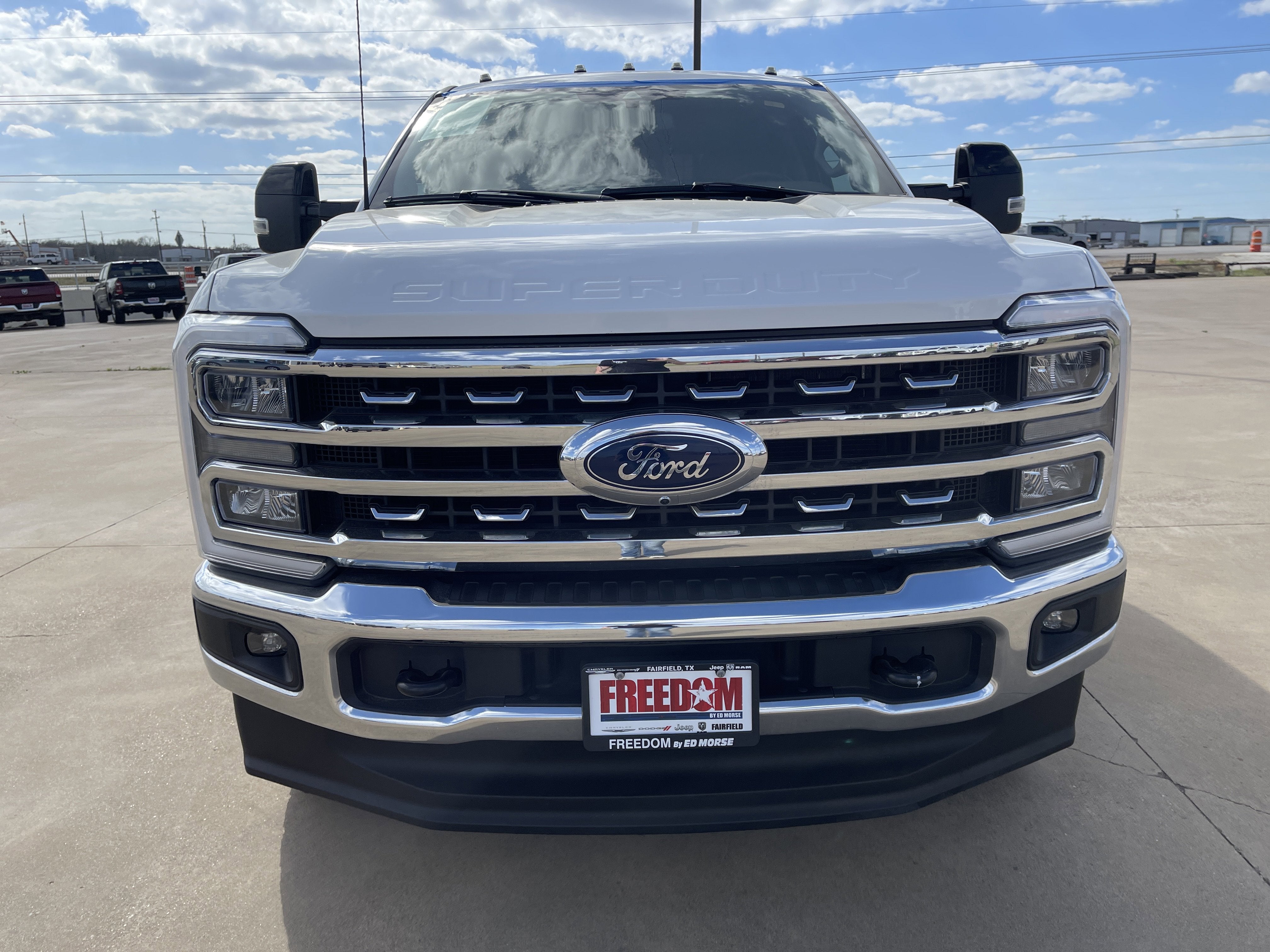 2024 Ford Super Duty F-350 SRW LARIAT