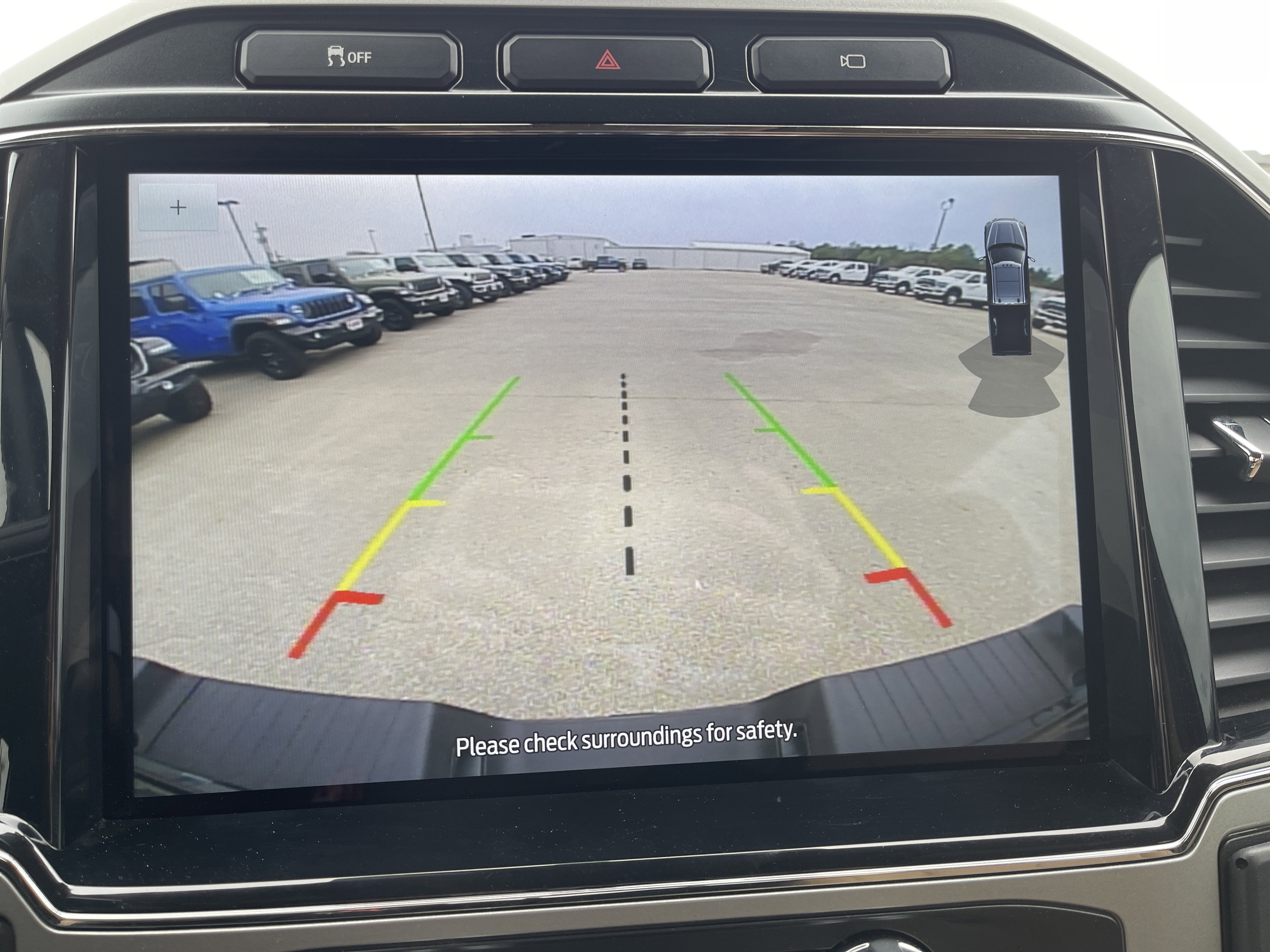 2022 Ford Super Duty F-350 DRW LARIAT