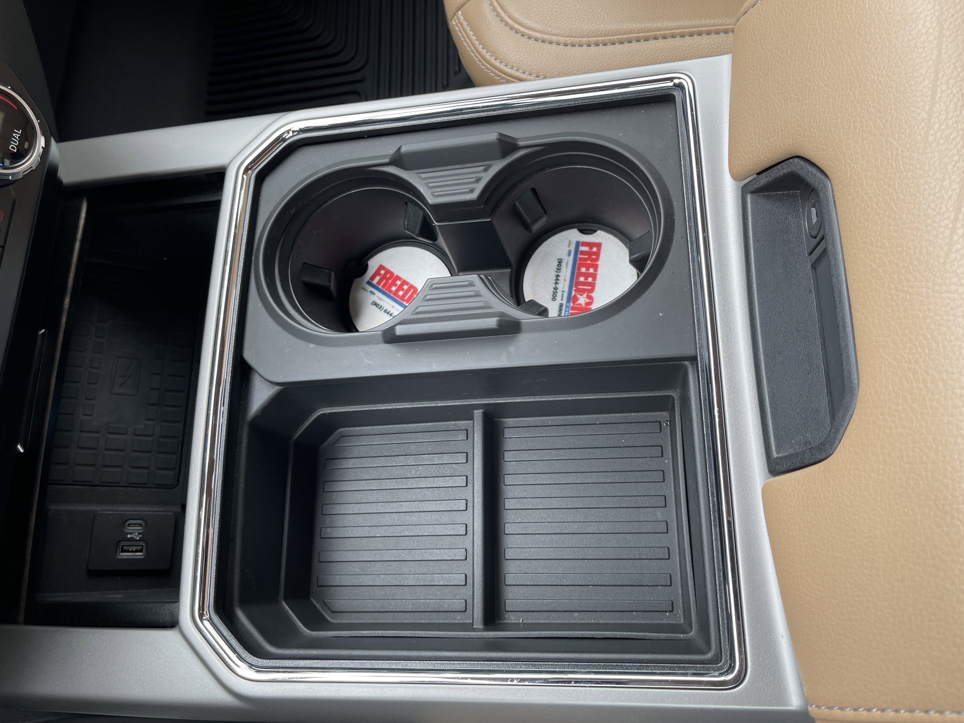 2022 Ford Super Duty F-350 DRW LARIAT