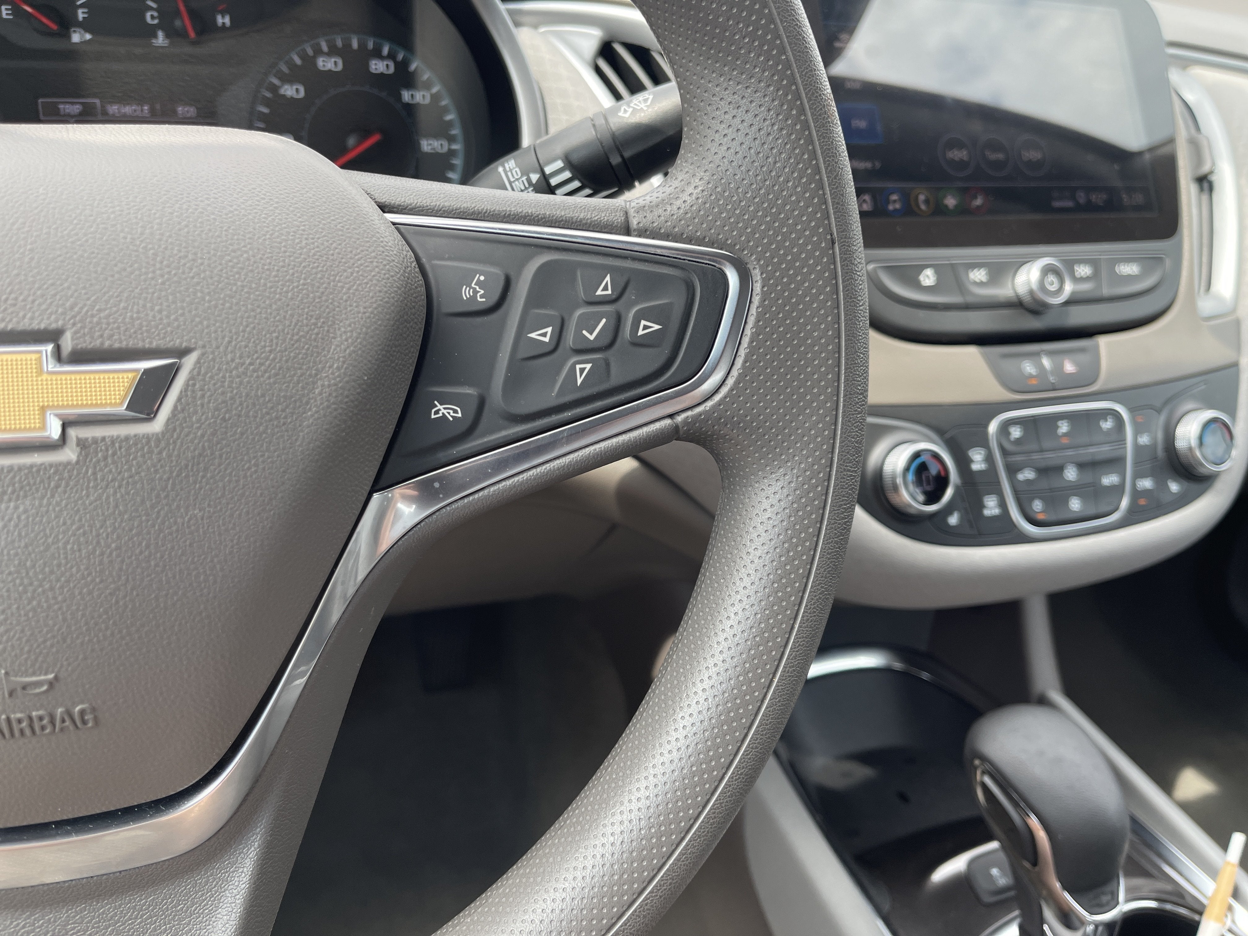 2025 Chevrolet Malibu LT