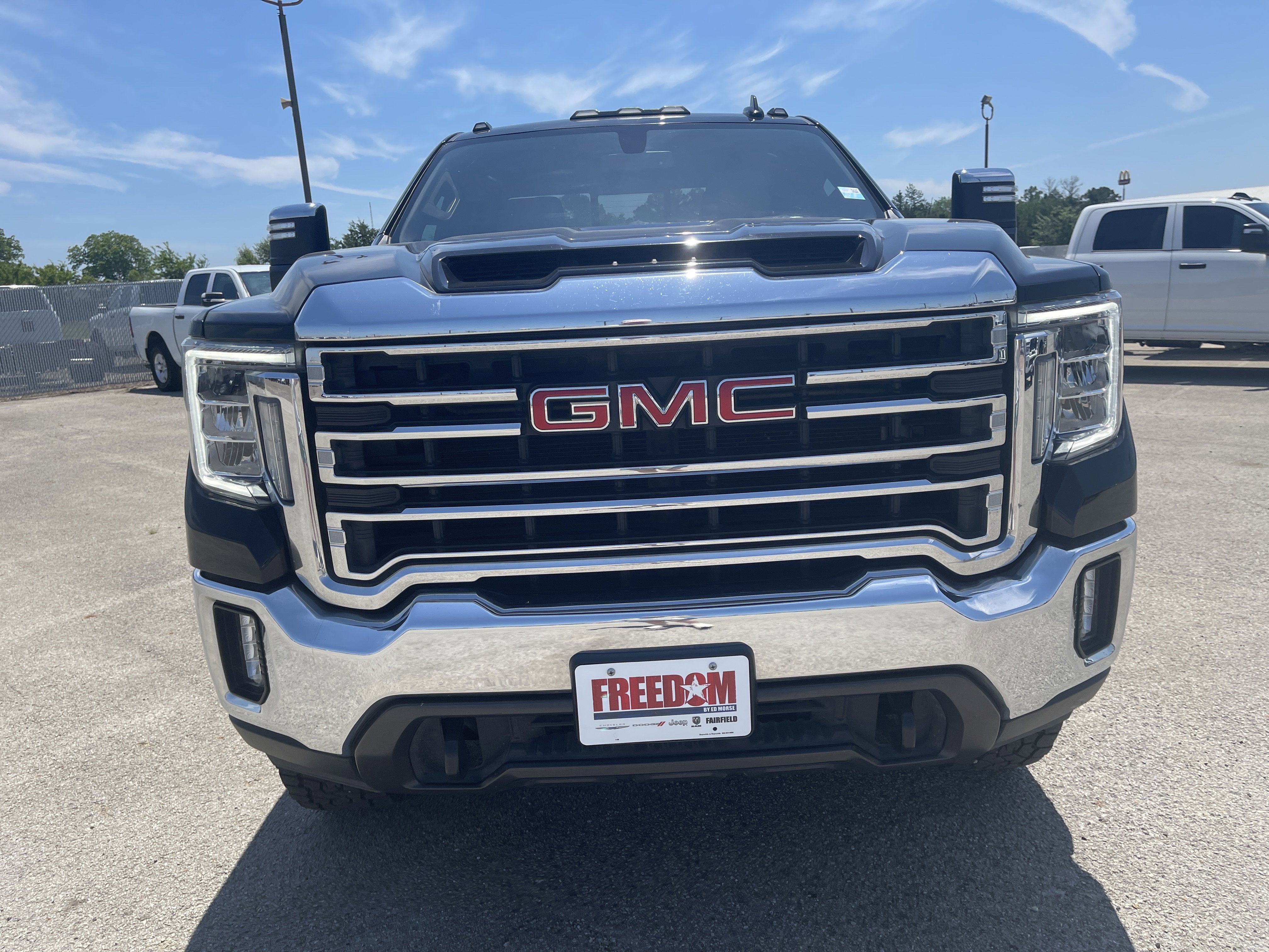 2022 GMC Sierra 2500HD SLT
