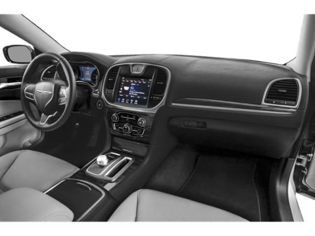 2023 Chrysler 300 Touring L