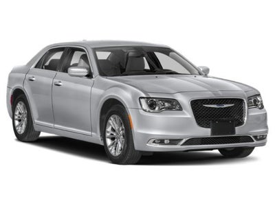 2023 Chrysler 300 Touring L
