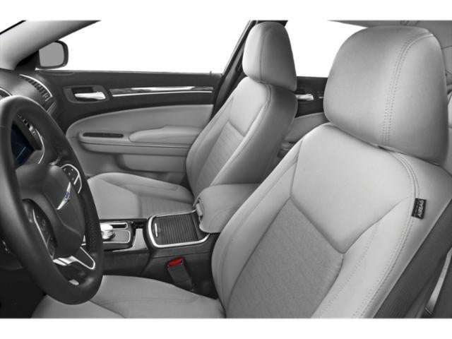 2023 Chrysler 300 Touring L