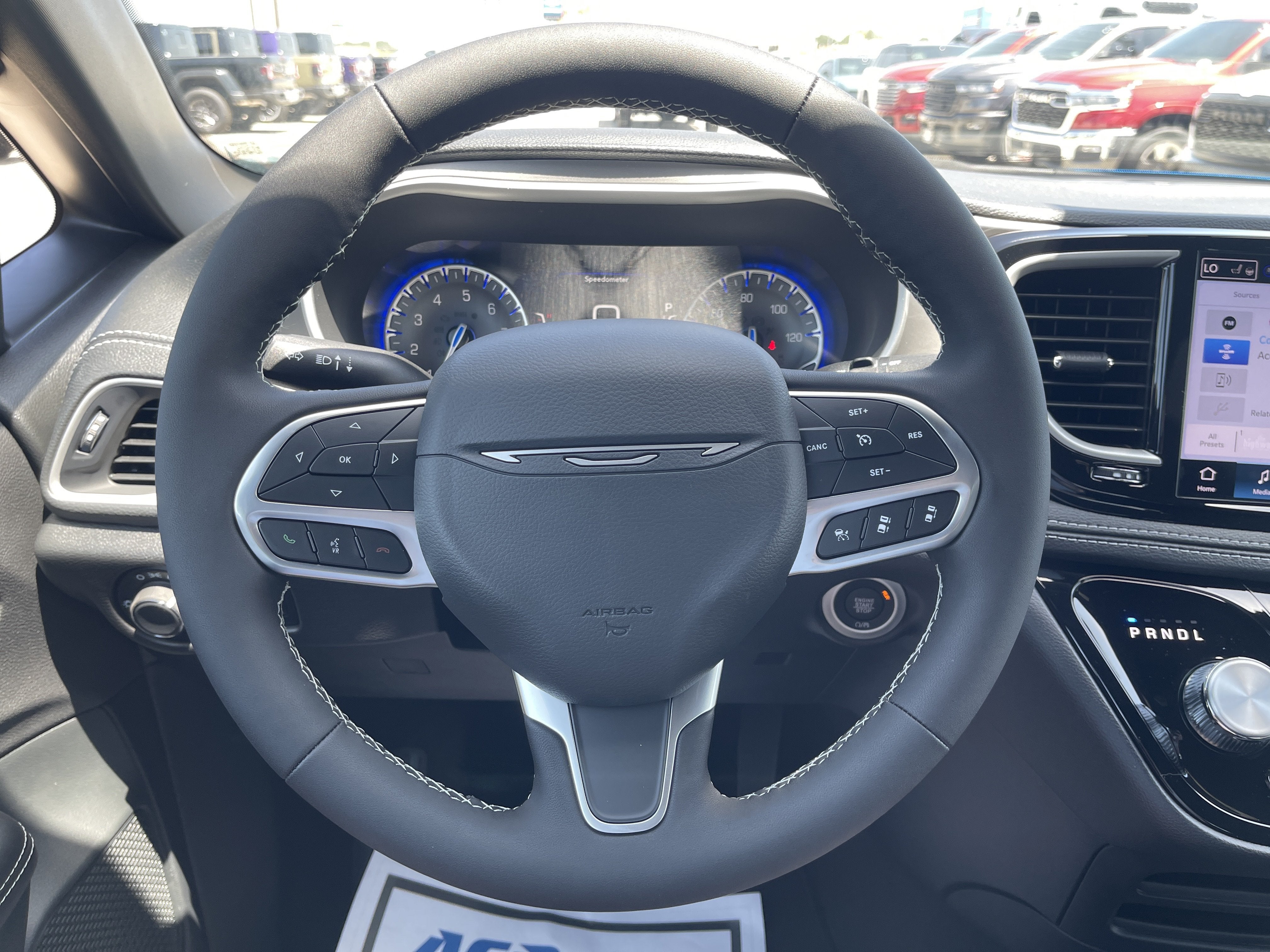 2027 Chrysler Pacifica Select