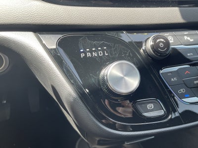 2025 Chrysler Voyager LX