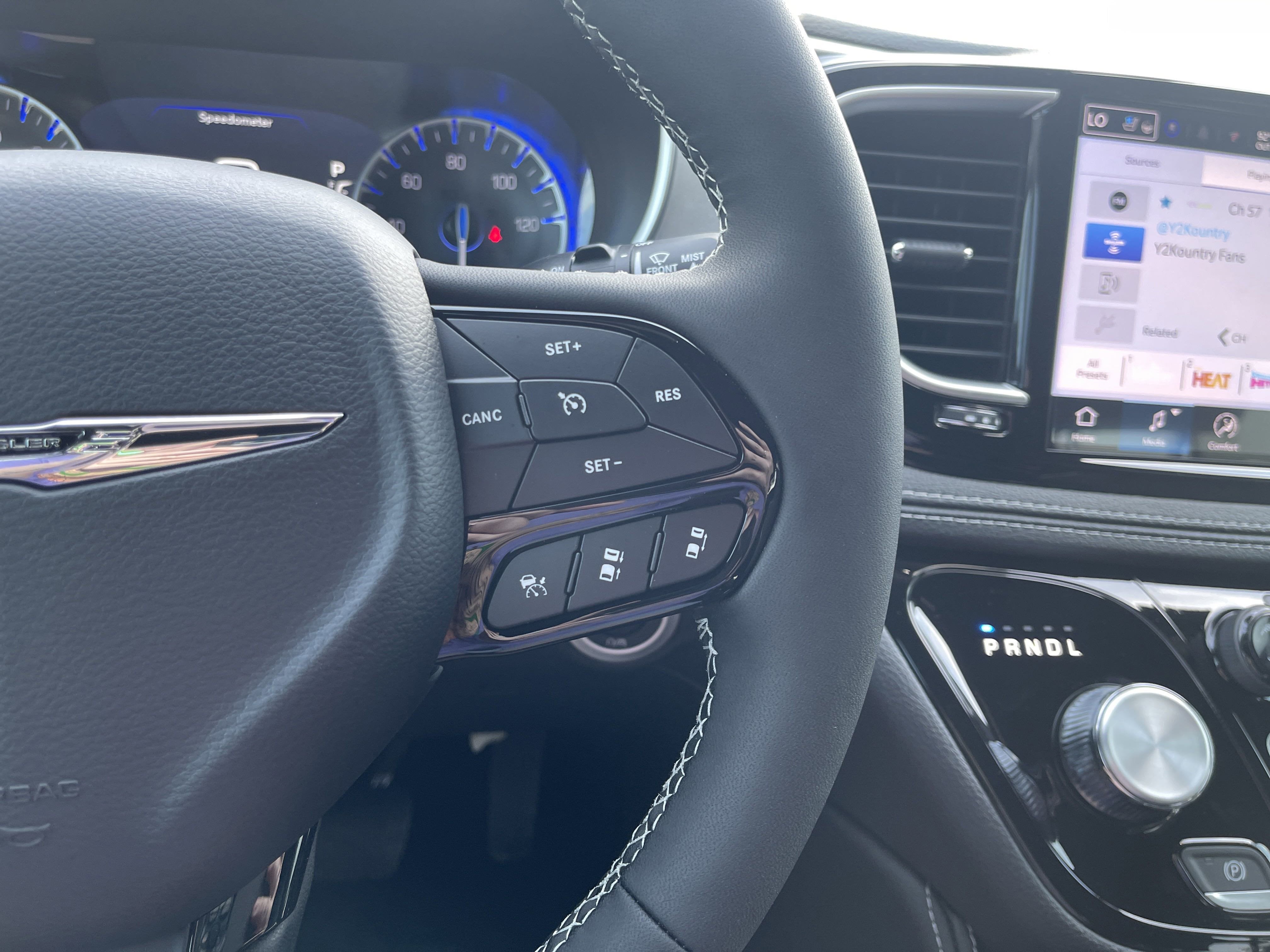 2025 Chrysler Pacifica Limited