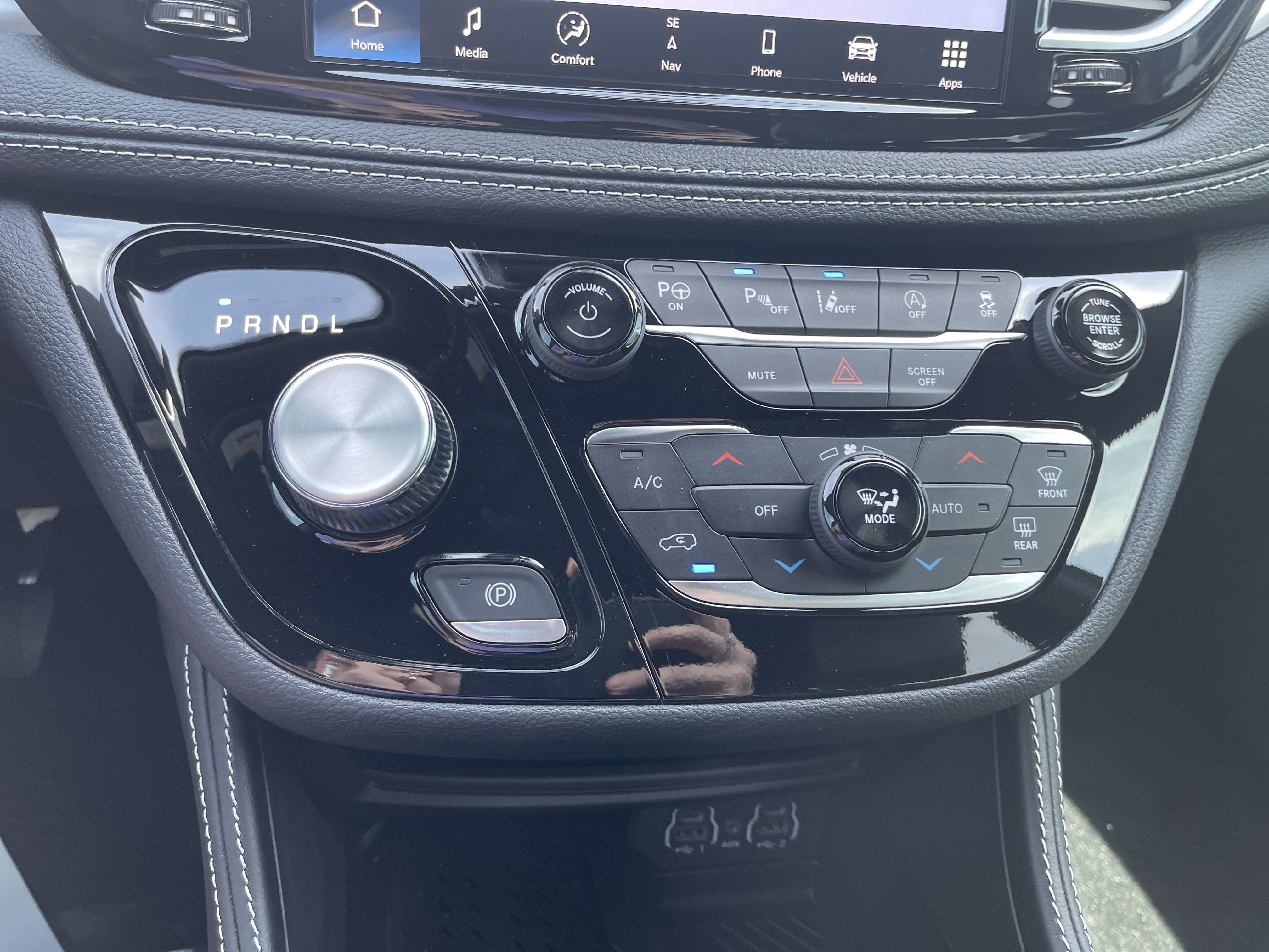 2025 Chrysler Pacifica Limited