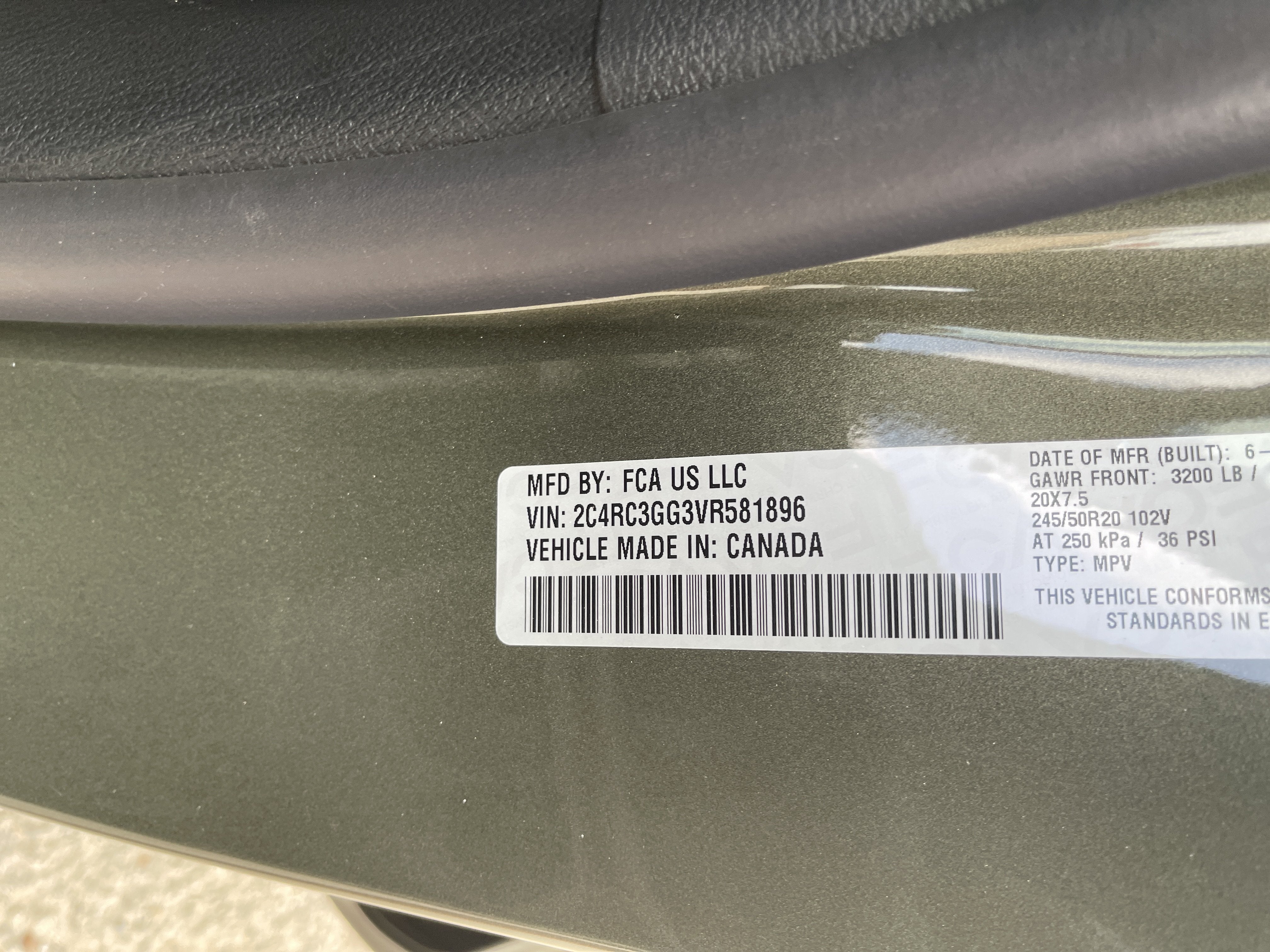 2027 Chrysler Pacifica Limited