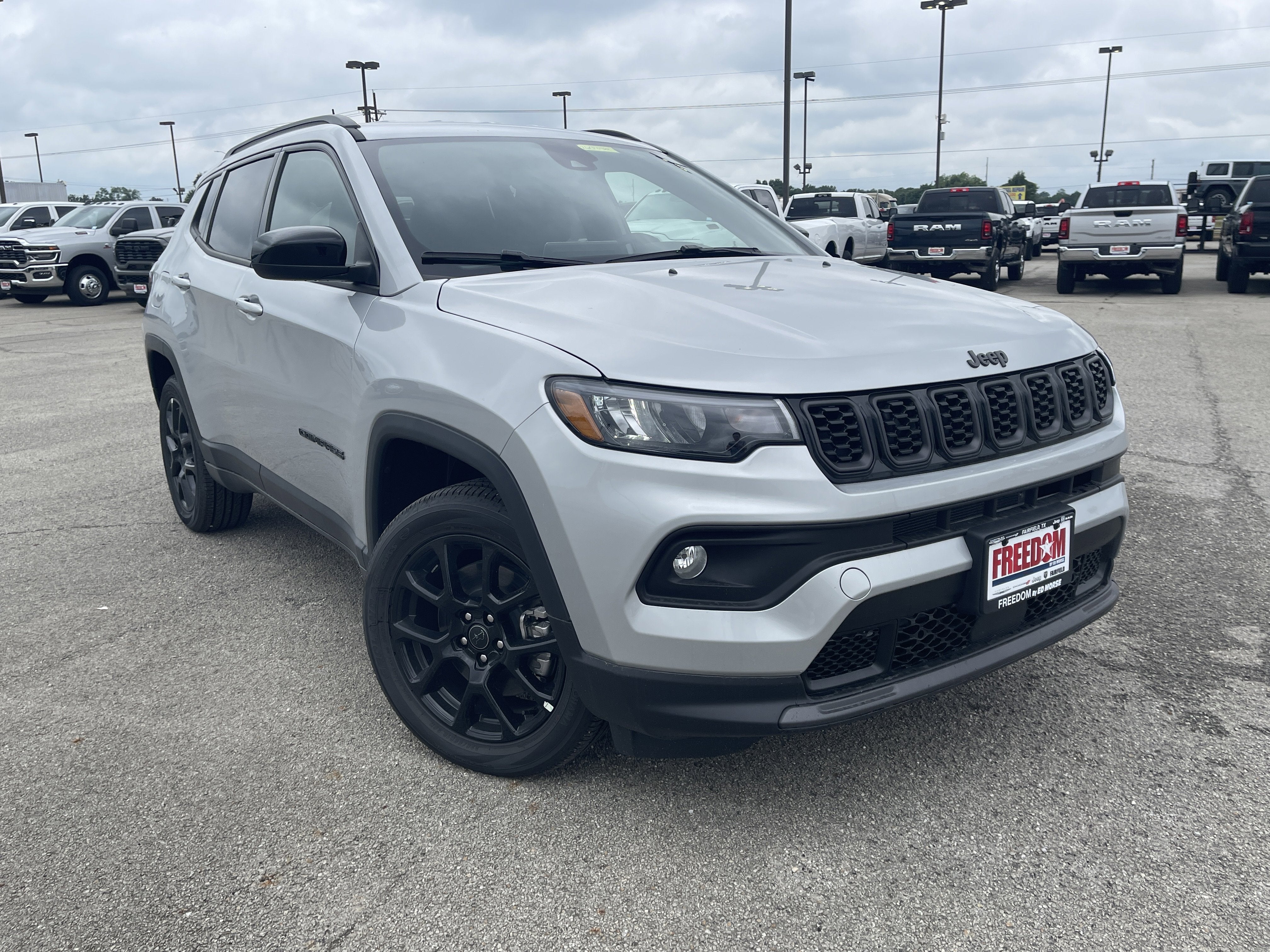 2026 Jeep Compass Latitude Altitude
