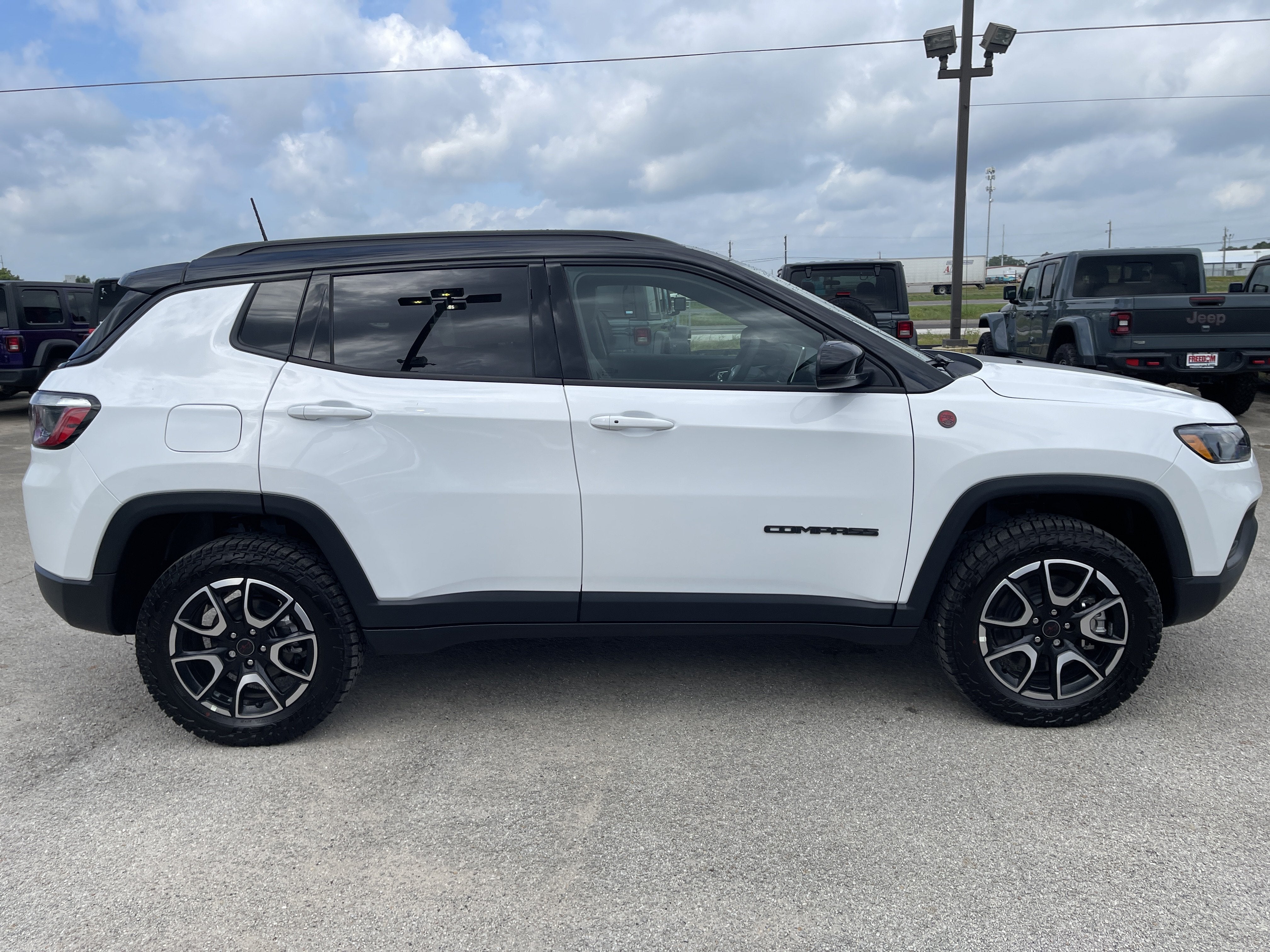 2026 Jeep Compass Trailhawk