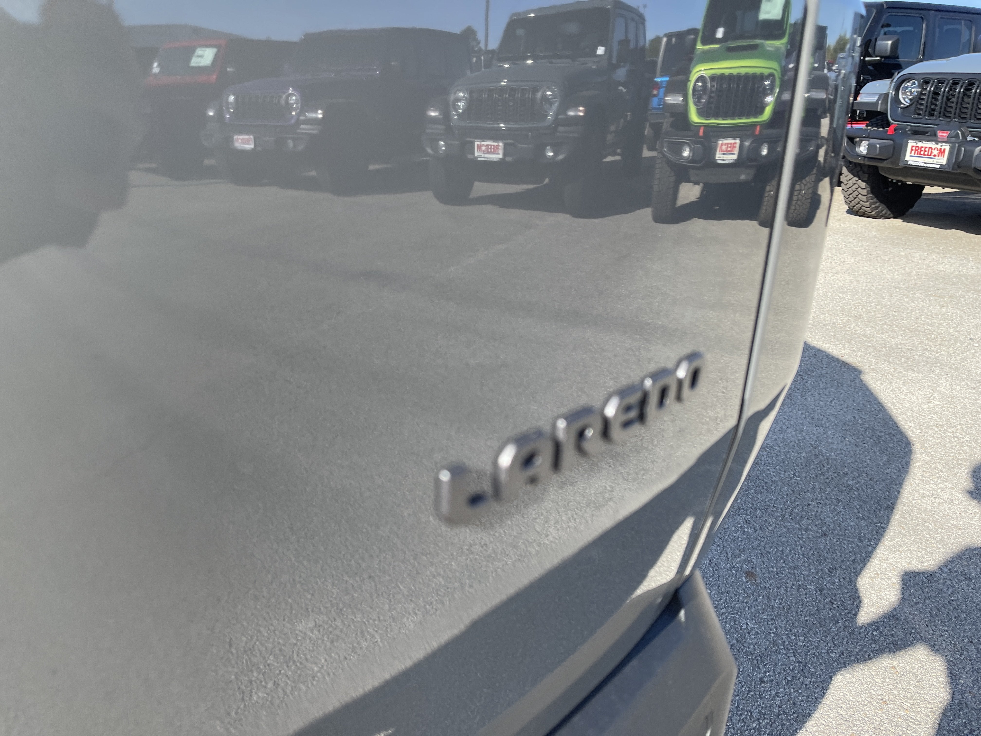 2027 Jeep Cherokee Laredo