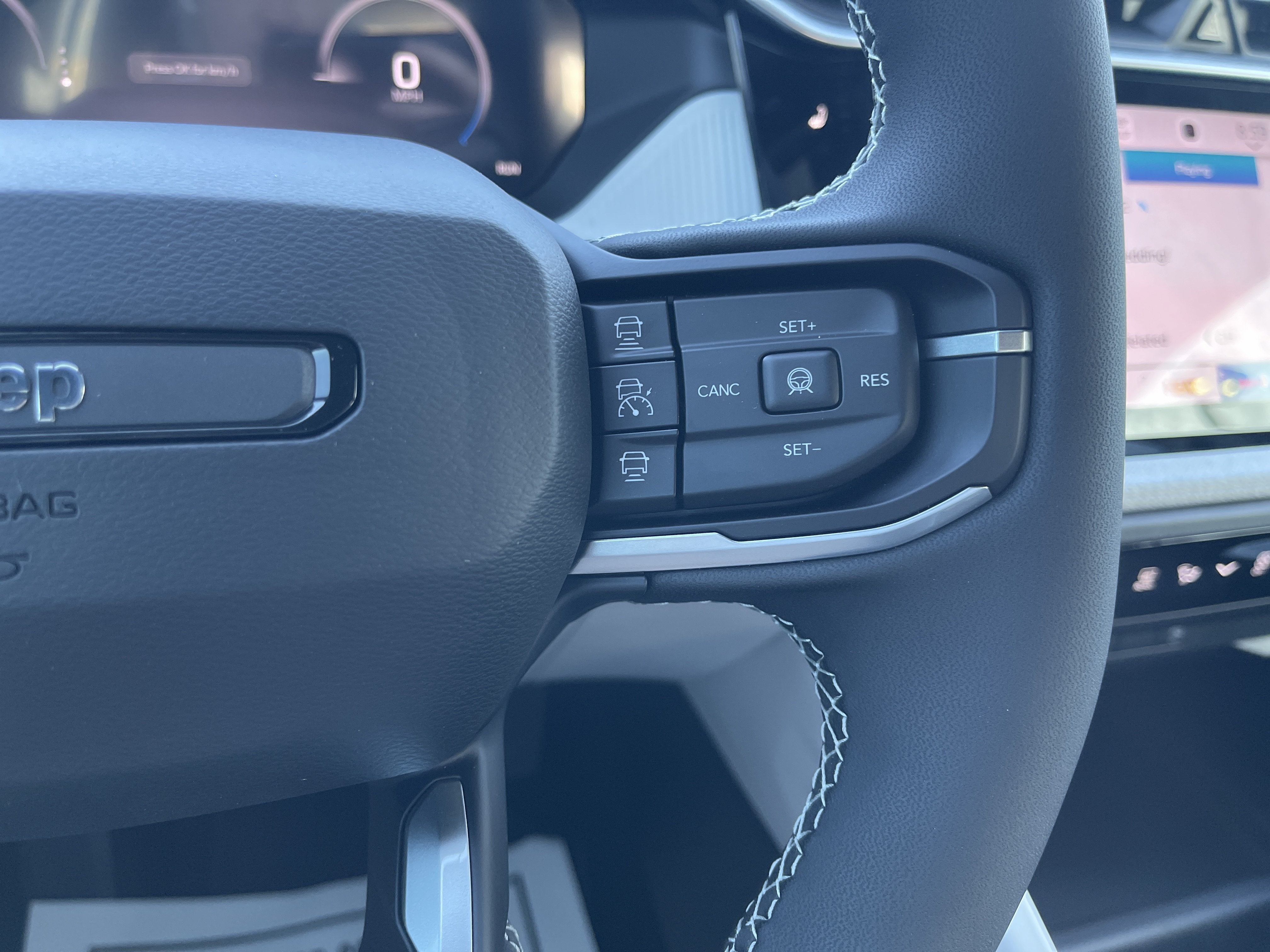 2027 Jeep Cherokee Laredo