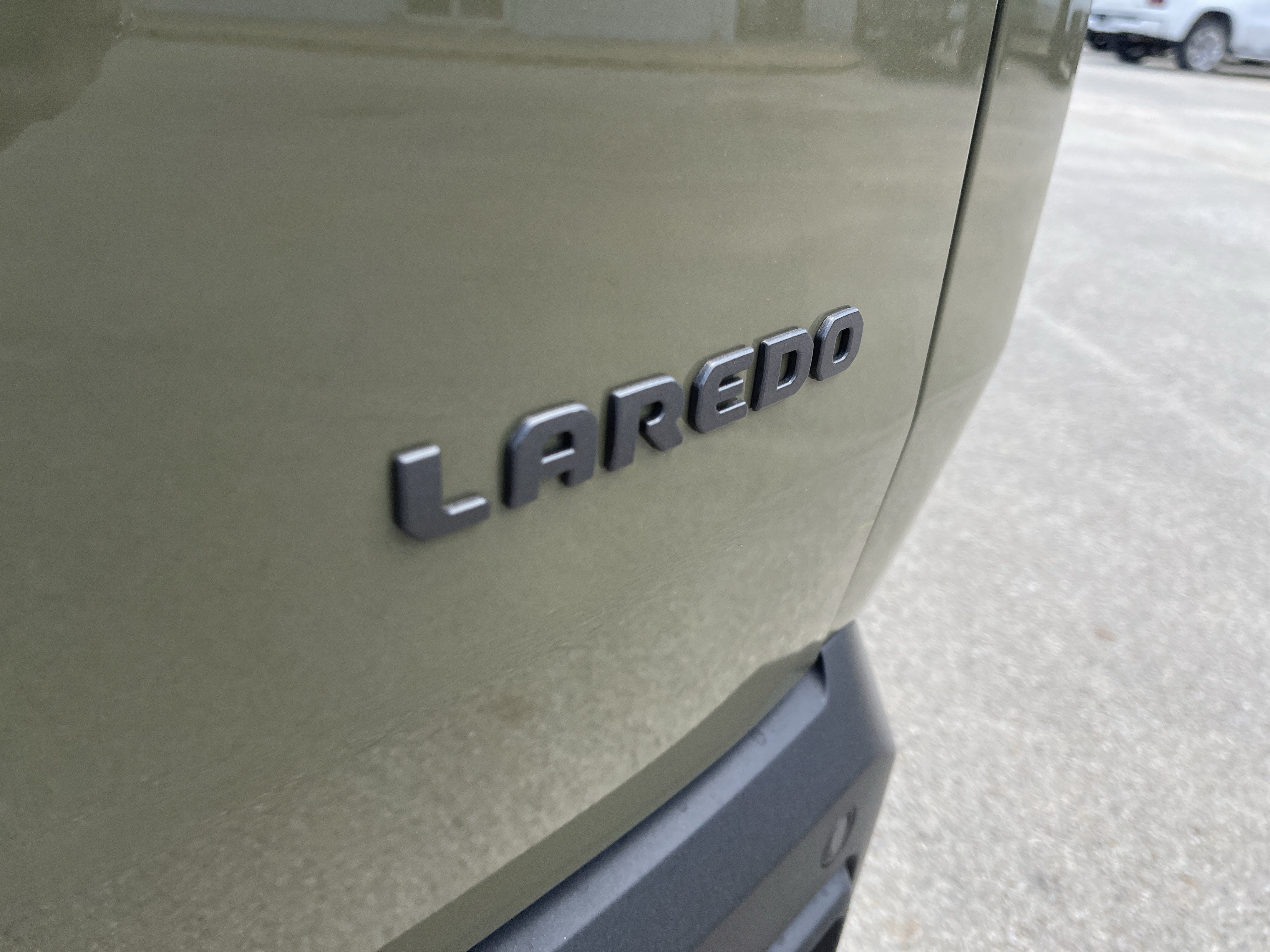 2026 Jeep Cherokee Laredo