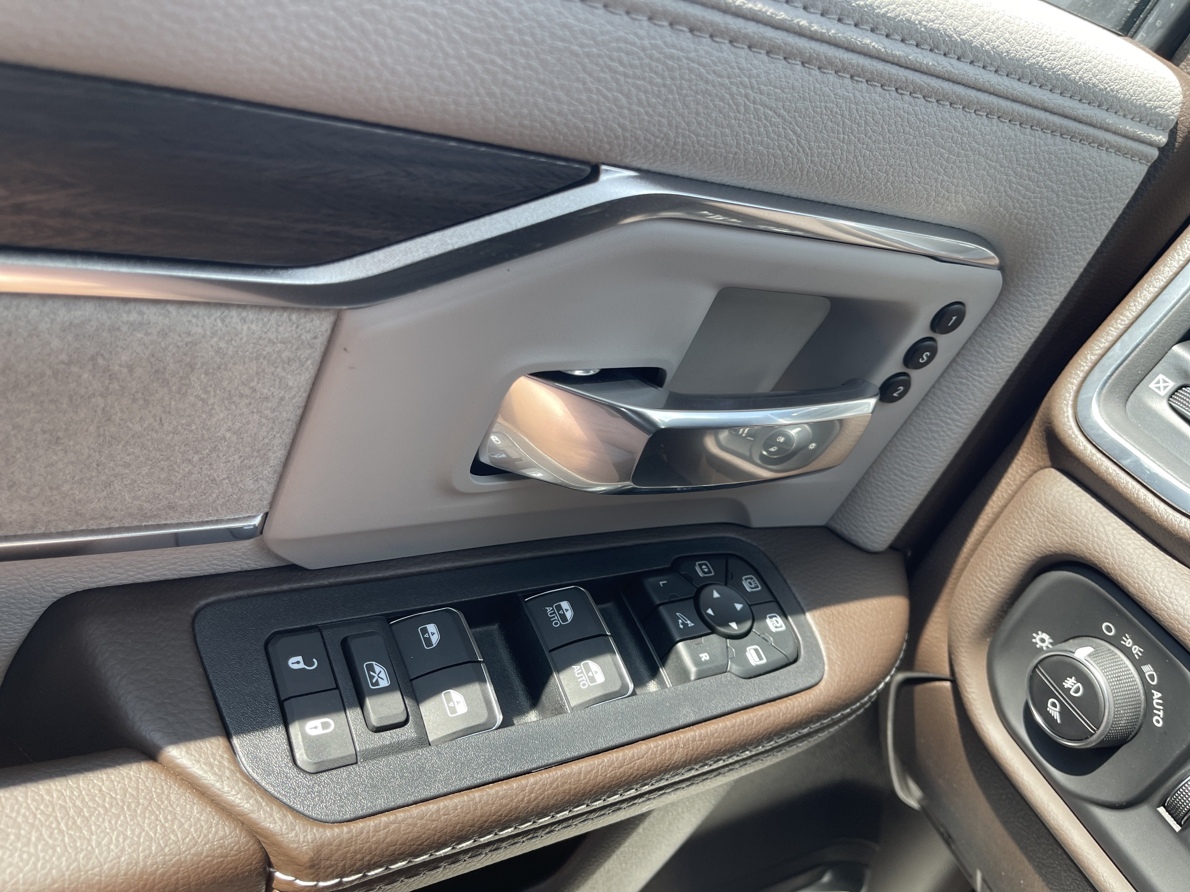 2027 RAM 3500 Laramie