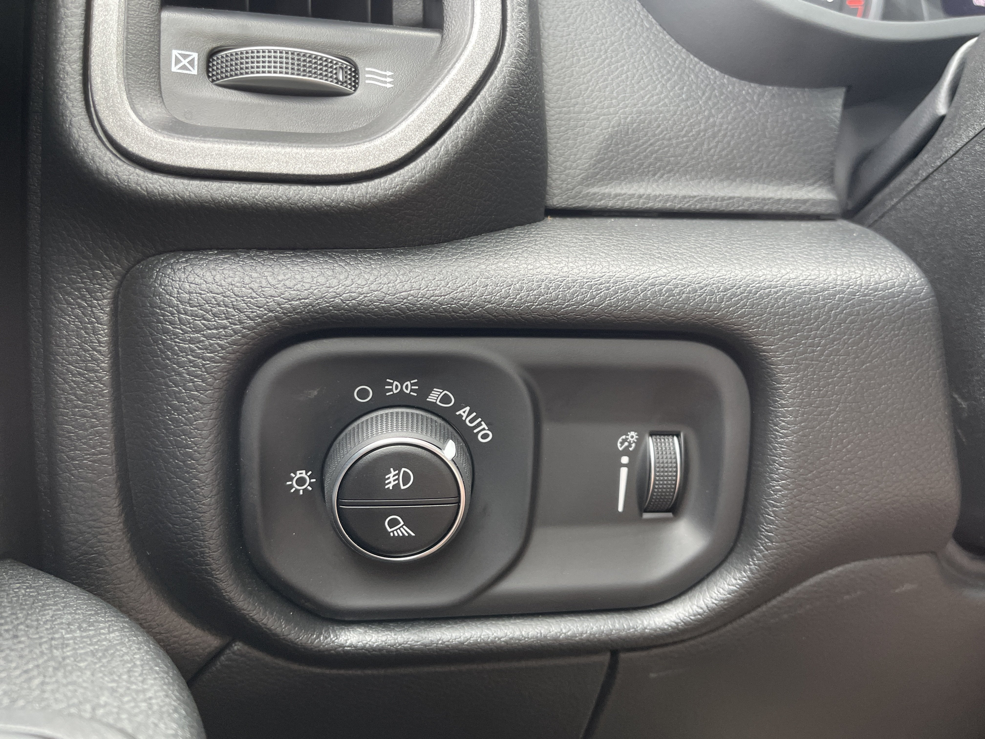 2027 RAM 3500 Tradesman