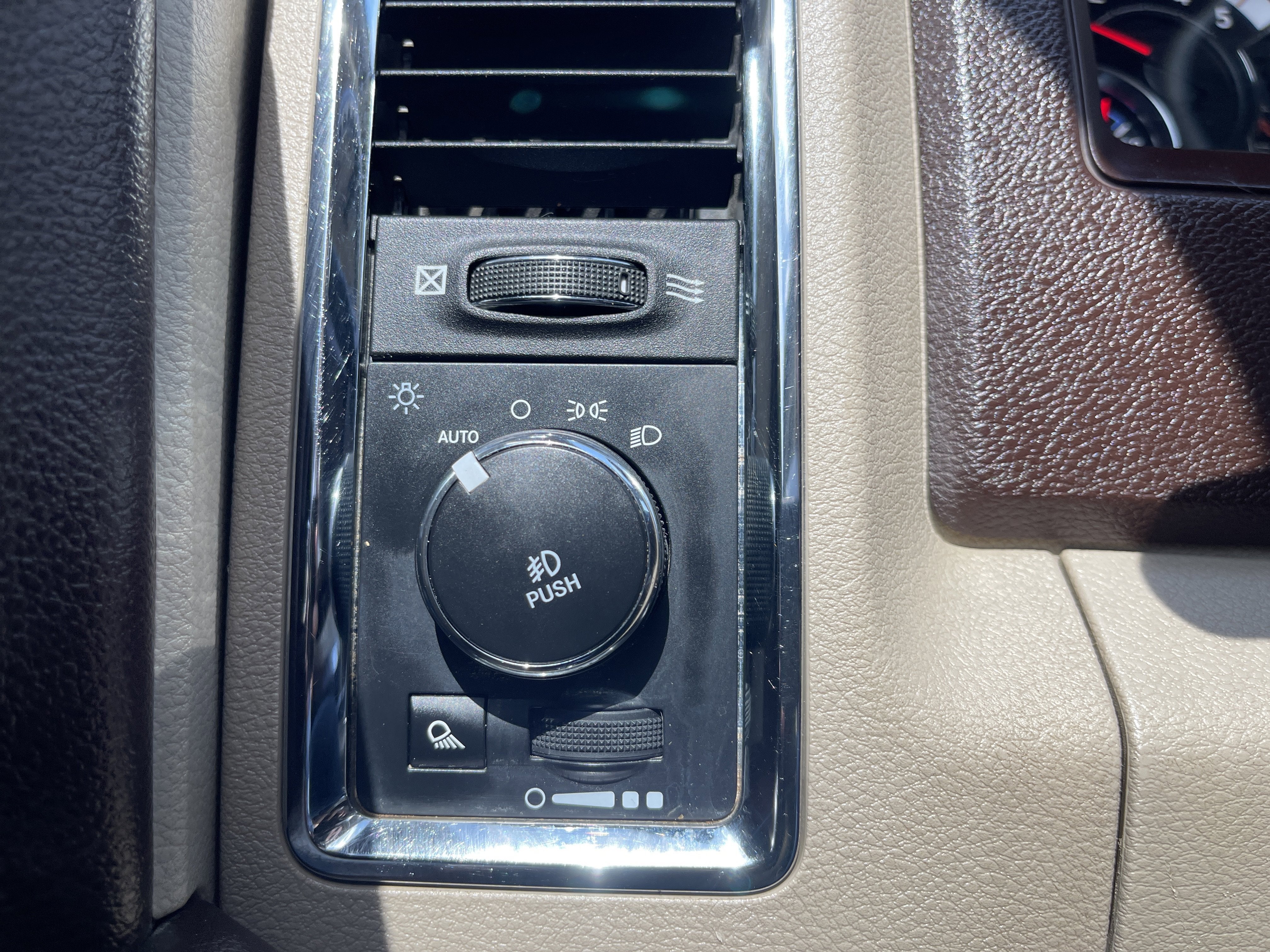 2018 RAM 3500 Laramie