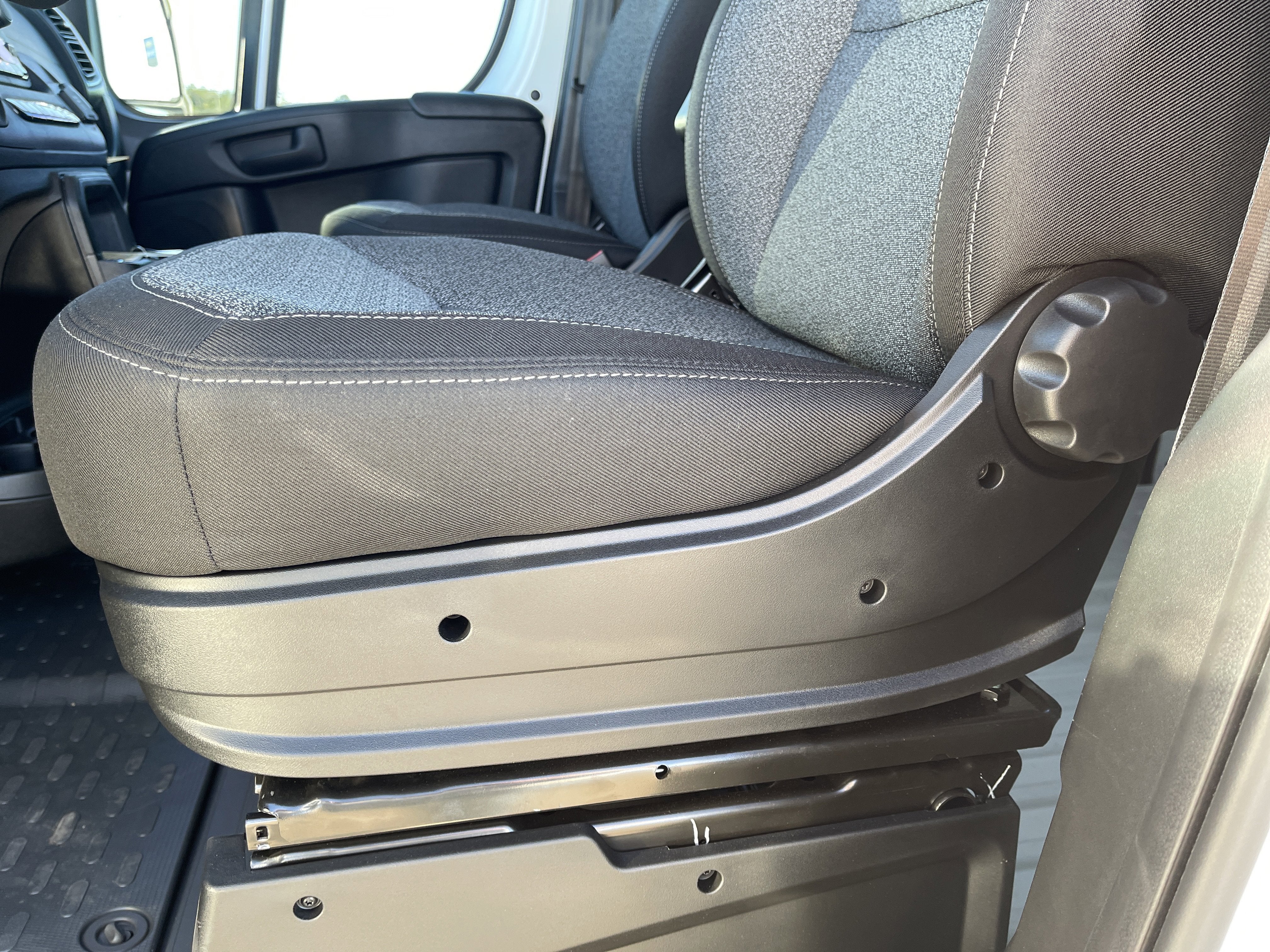 2026 RAM Promaster SLT