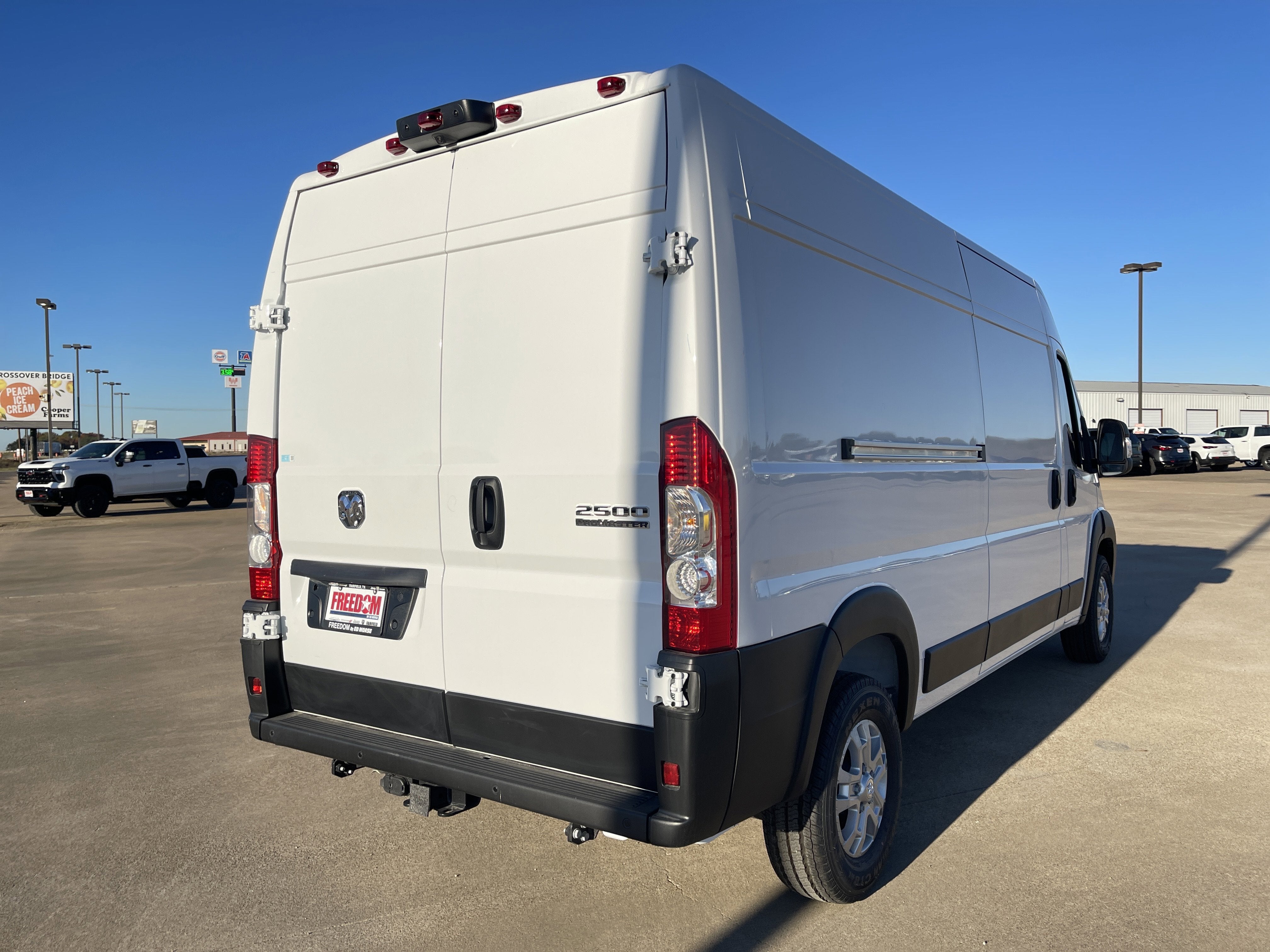 2026 RAM Promaster SLT