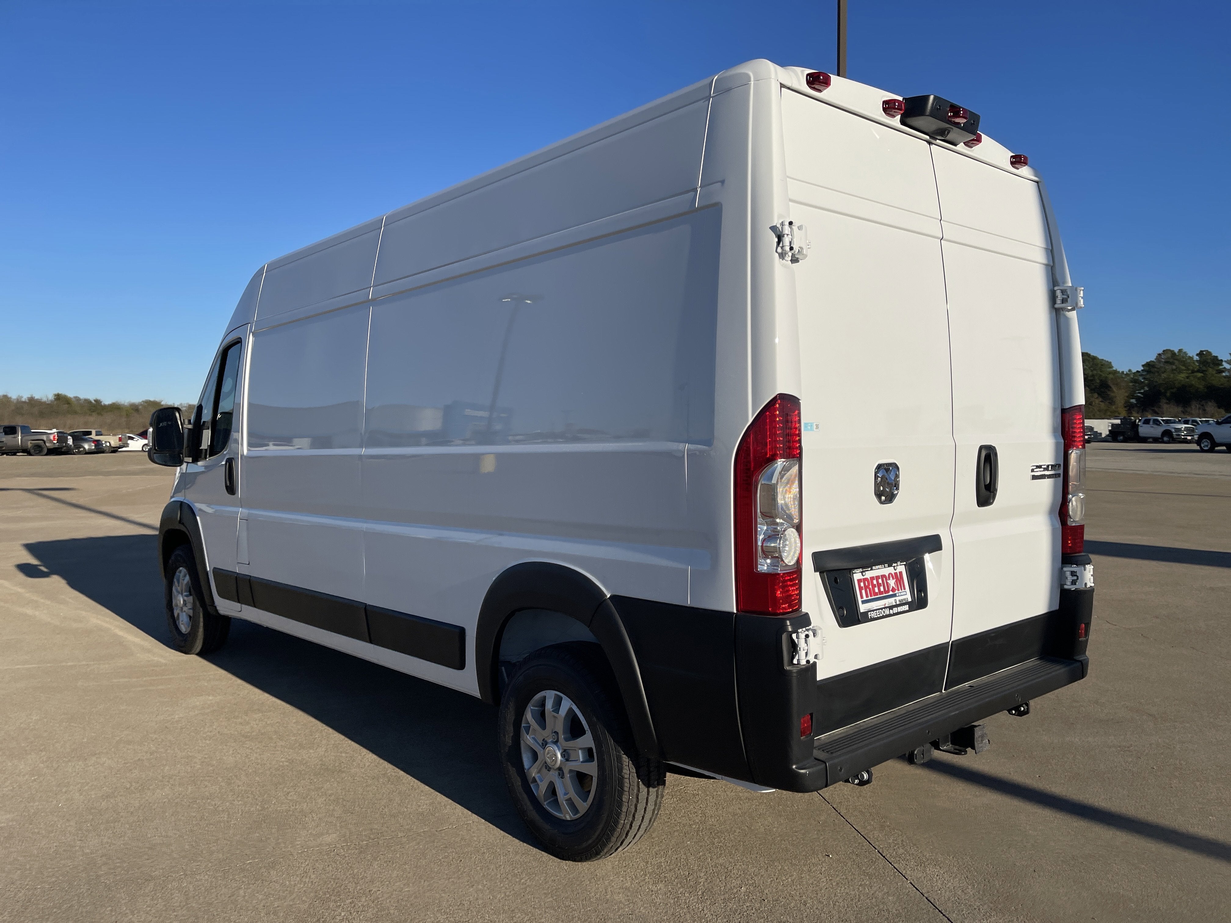 2026 RAM Promaster SLT