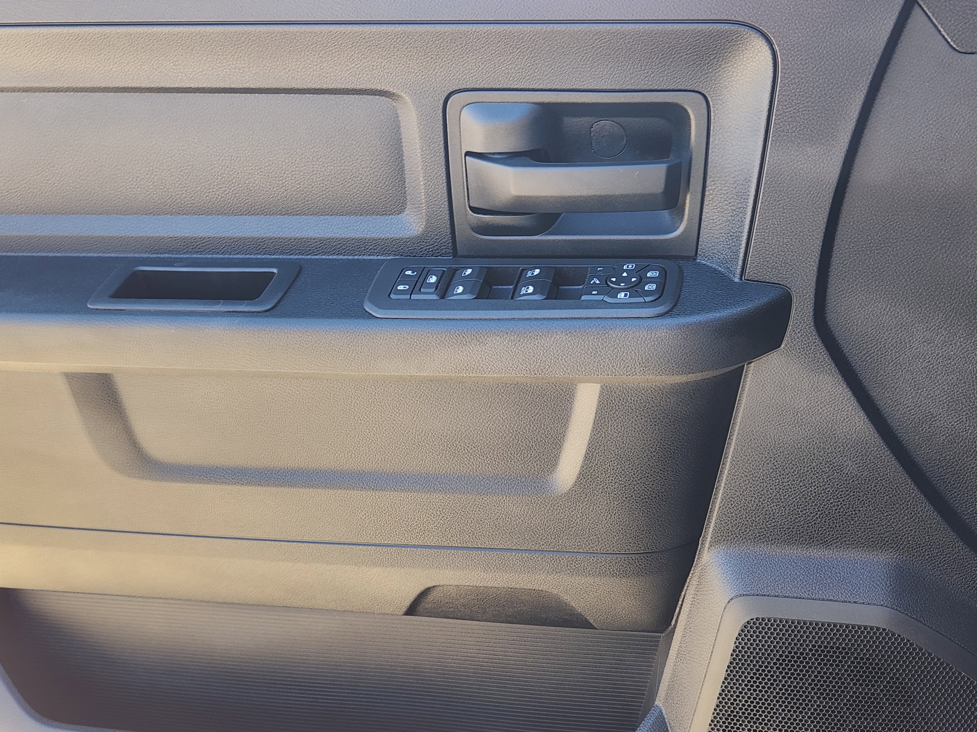 2026 RAM 2500 Warlock