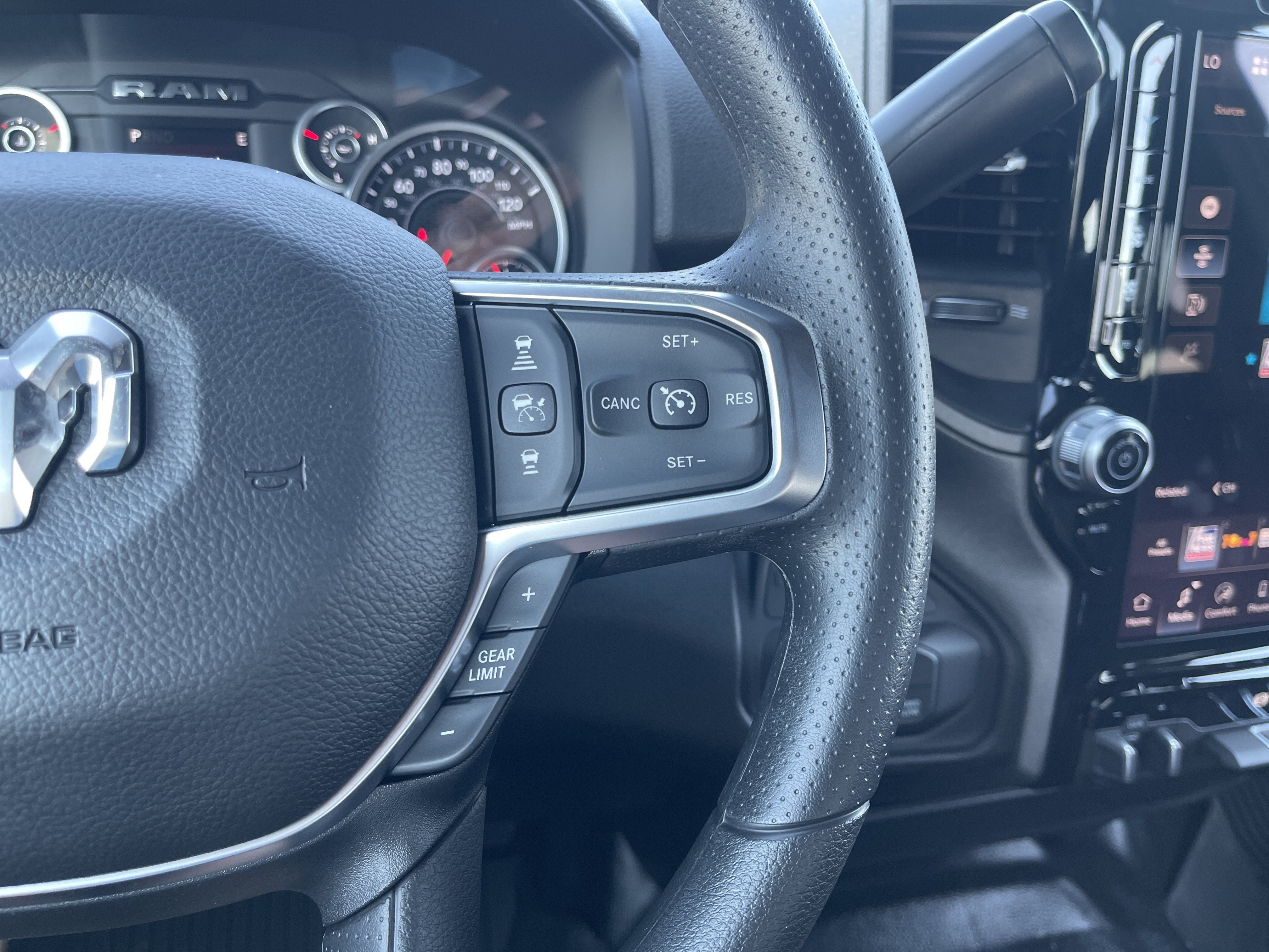 2027 RAM 2500 Tradesman