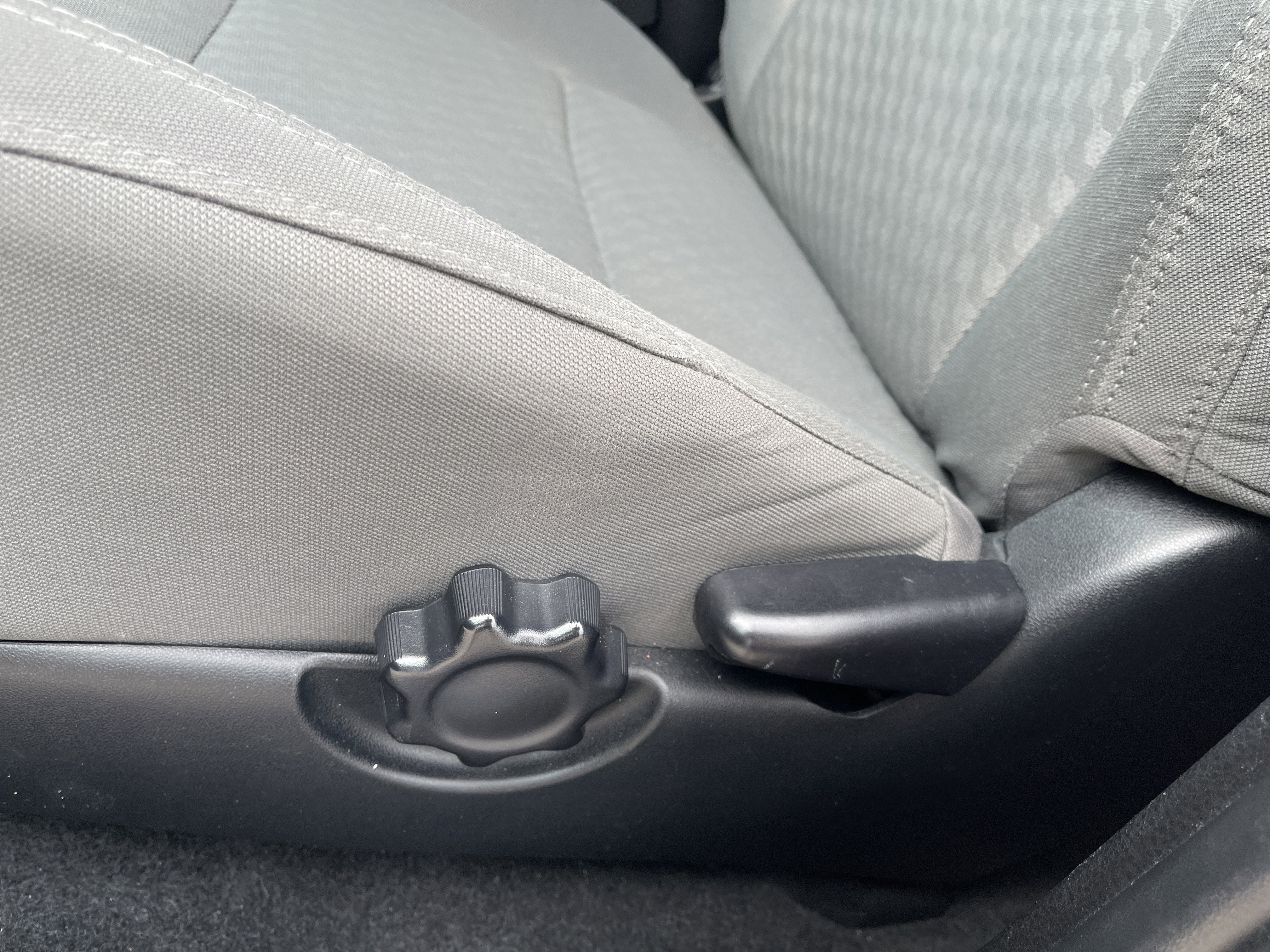 2022 Toyota Tacoma 2WD SR5