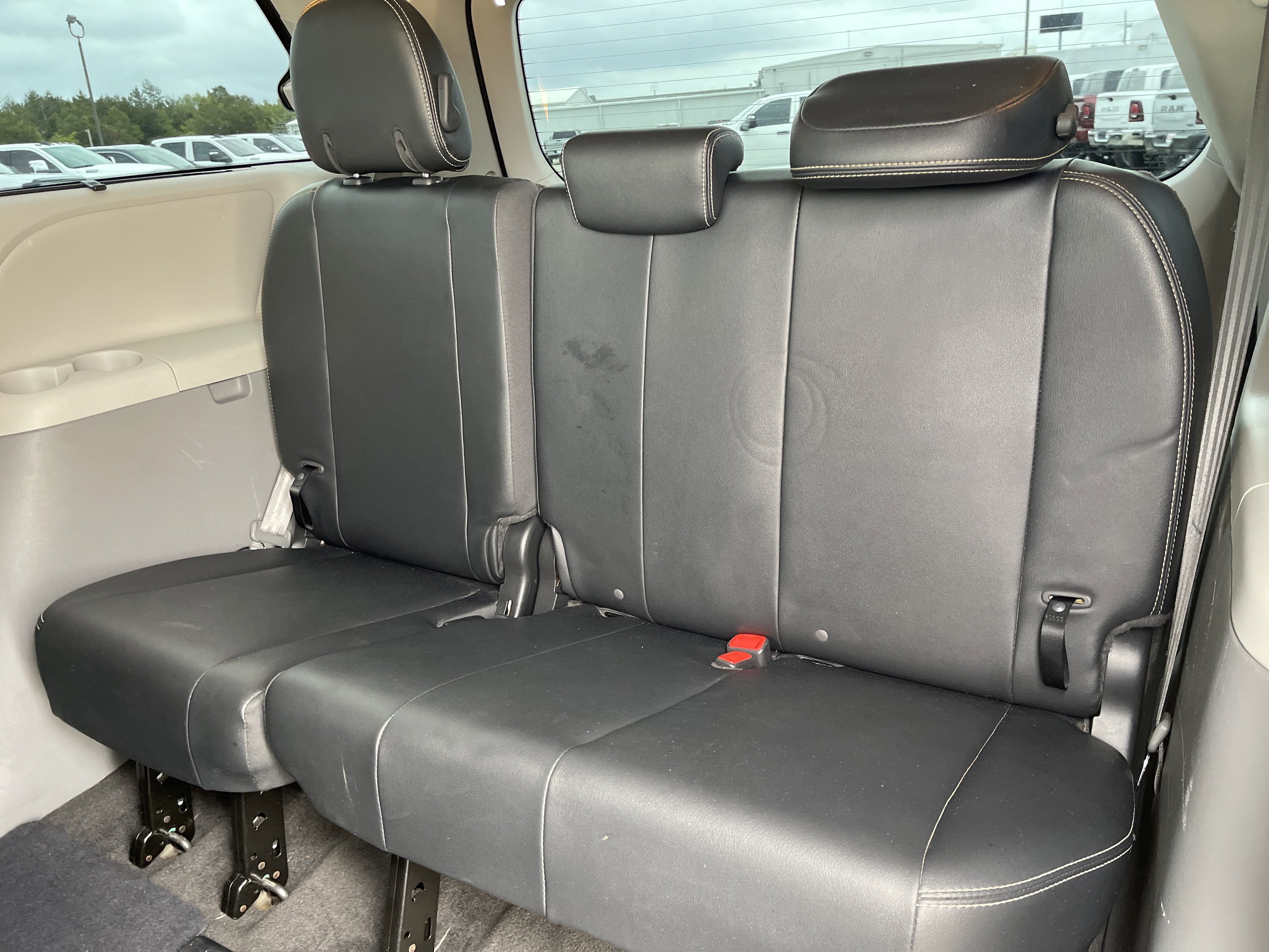 2014 Toyota Sienna SE