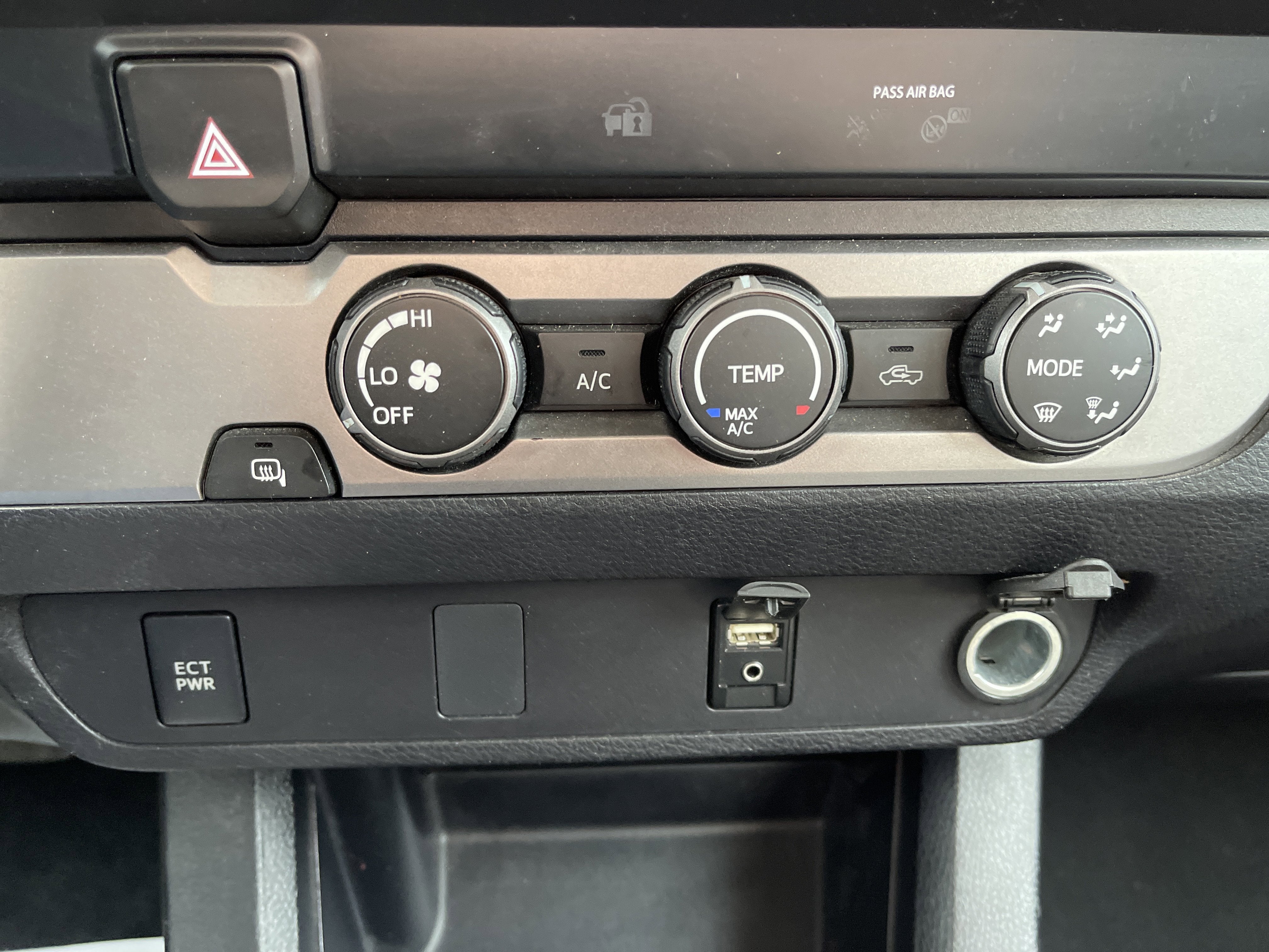 2019 Toyota Tacoma 2WD SR