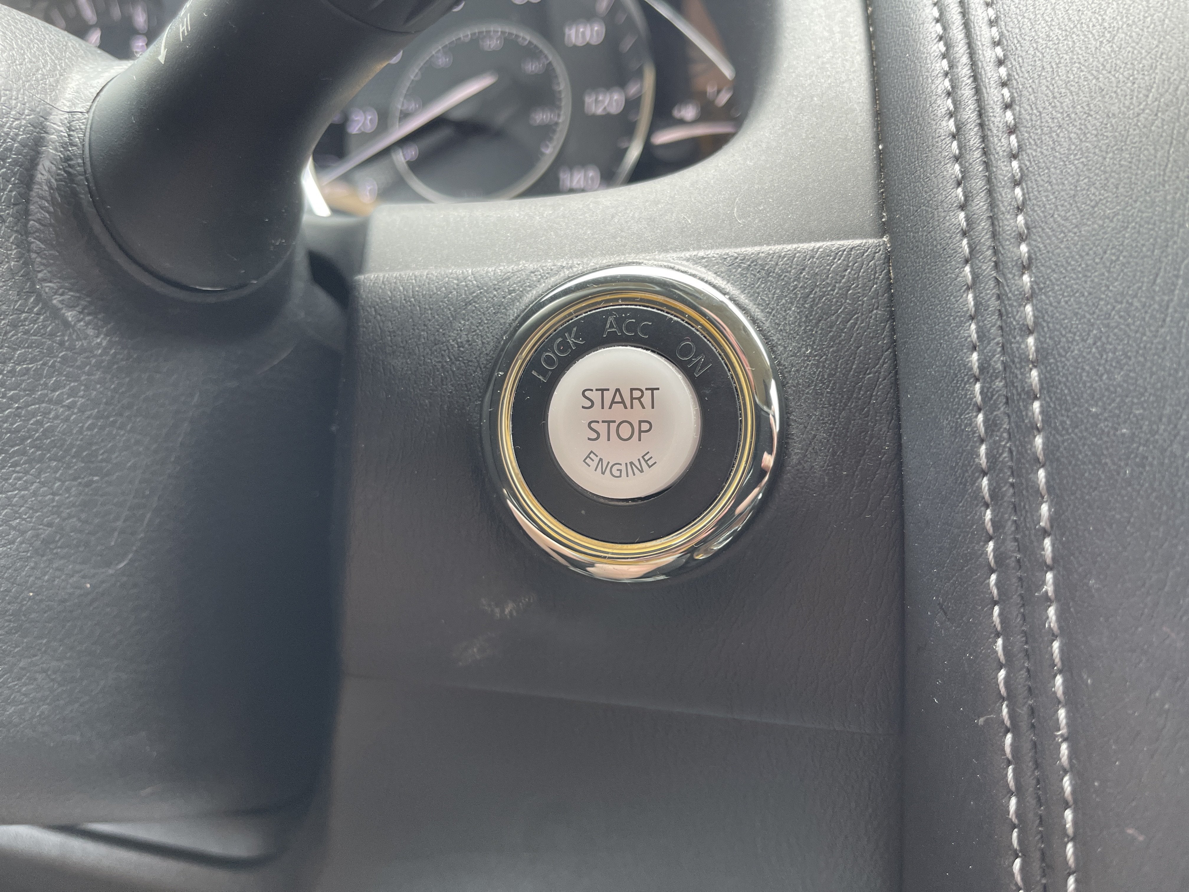 2020 Nissan Armada SV