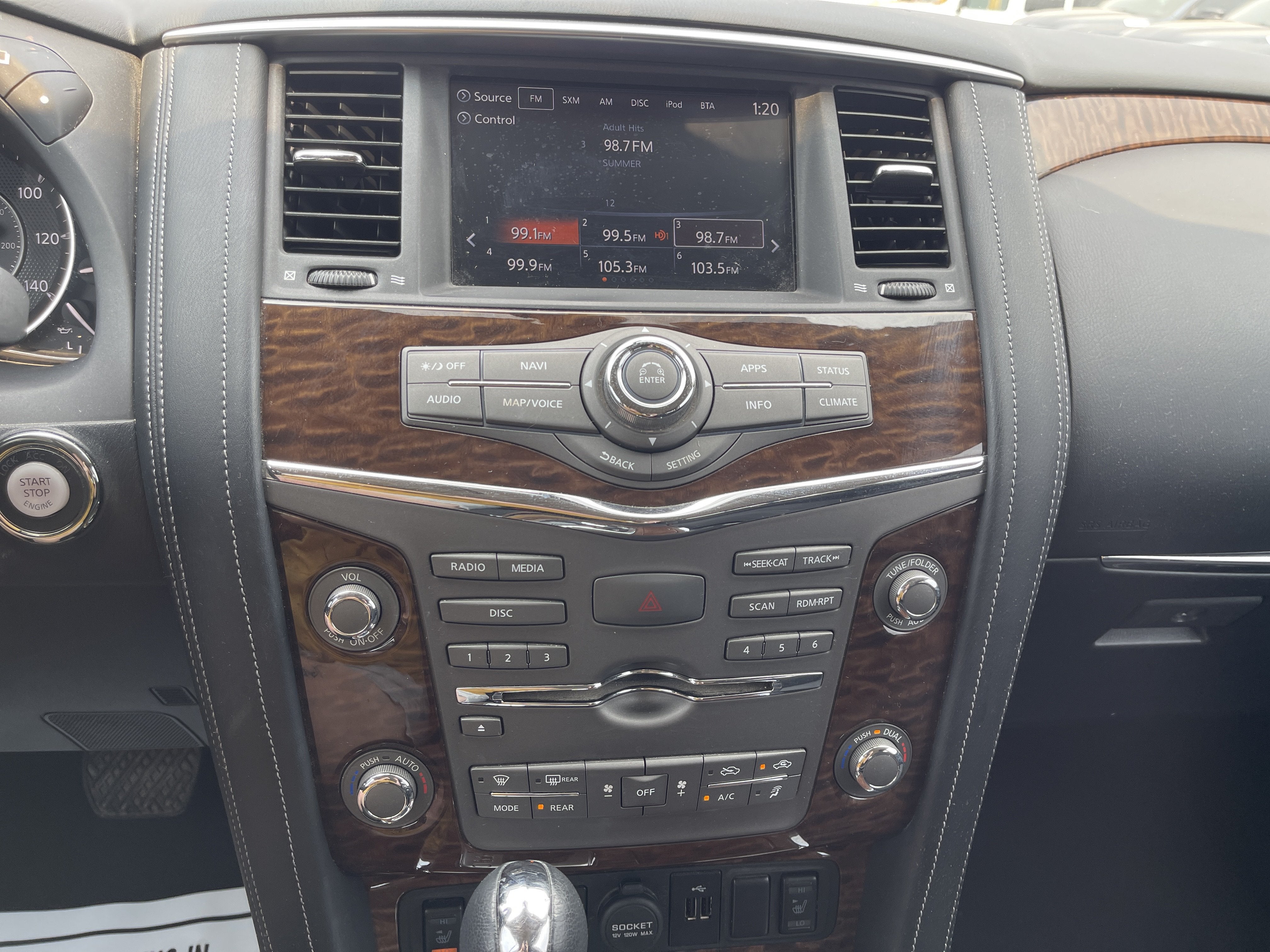 2020 Nissan Armada SV