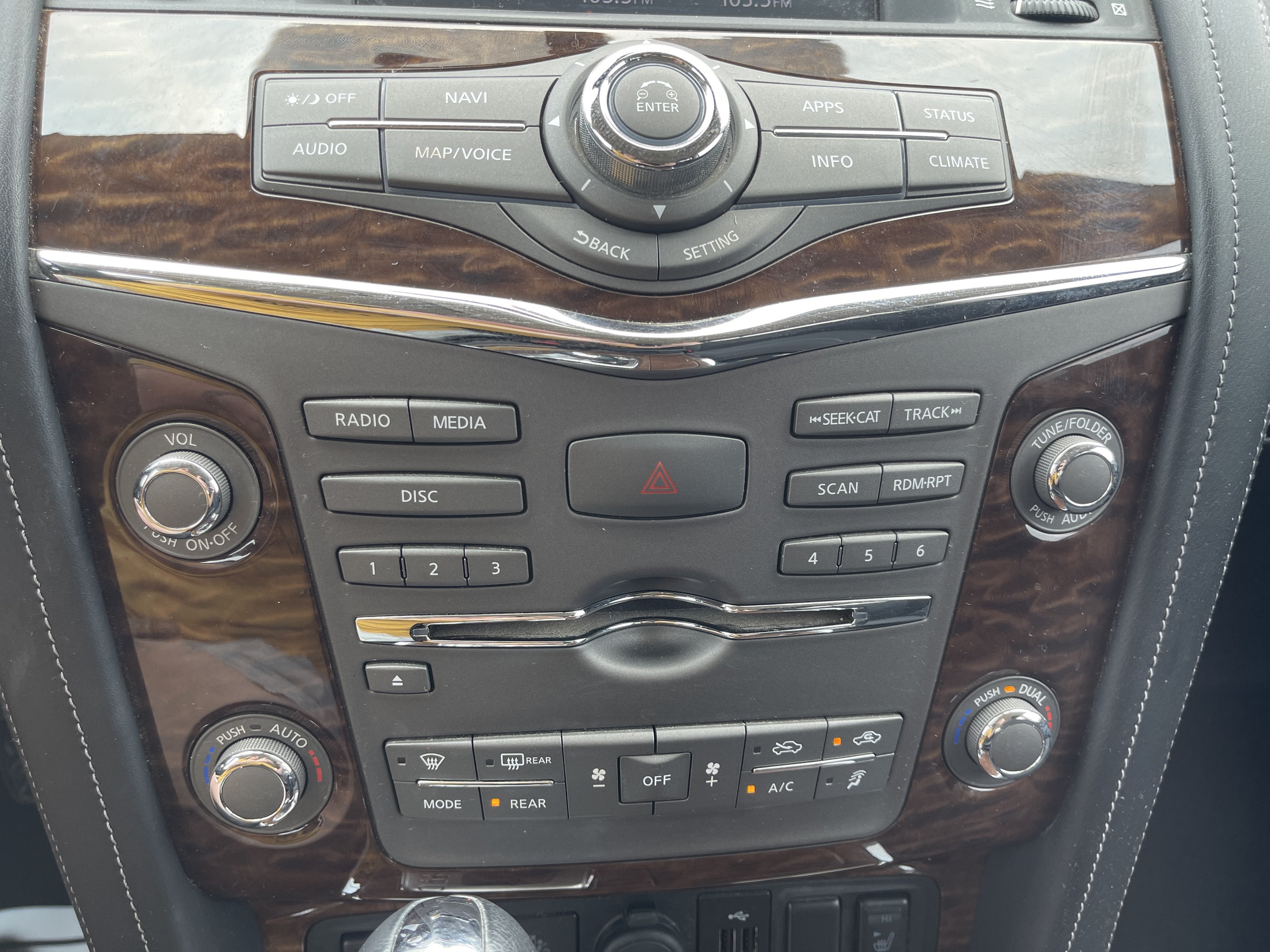 2020 Nissan Armada SV