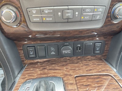 2020 Nissan Armada SV