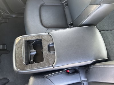 2023 INFINITI QX80 LUXE