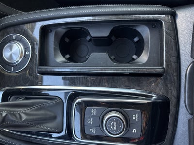 2023 INFINITI QX80 LUXE