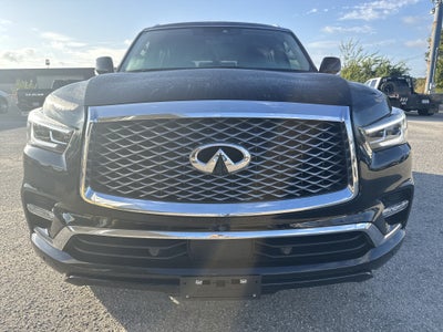 2023 INFINITI QX80 LUXE