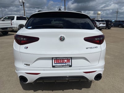 2022 Alfa Romeo Stelvio Veloce
