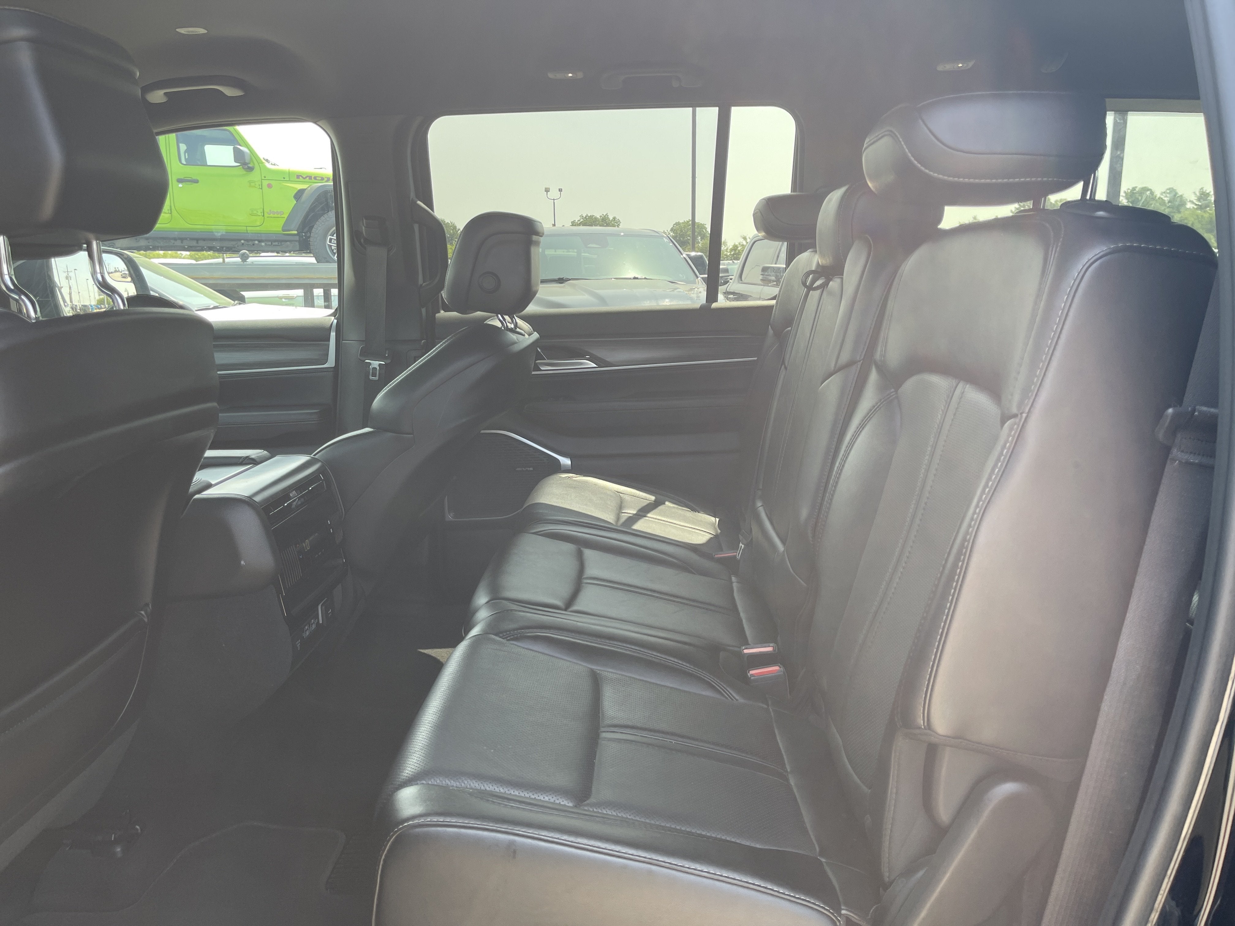2024 Jeep Wagoneer L Series II
