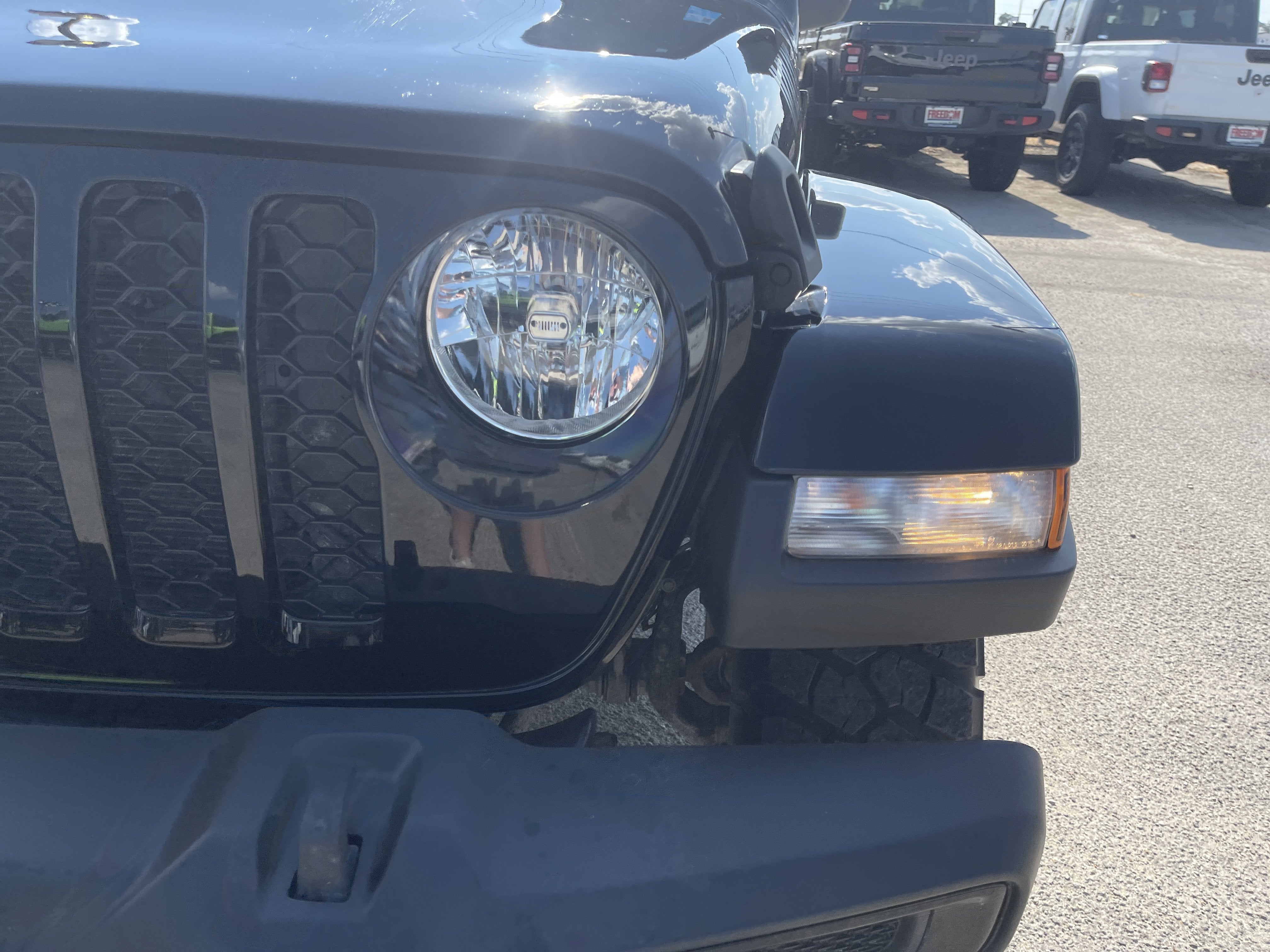2023 Jeep Gladiator Willys