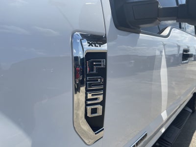 2022 Ford Super Duty F-250 SRW XLT