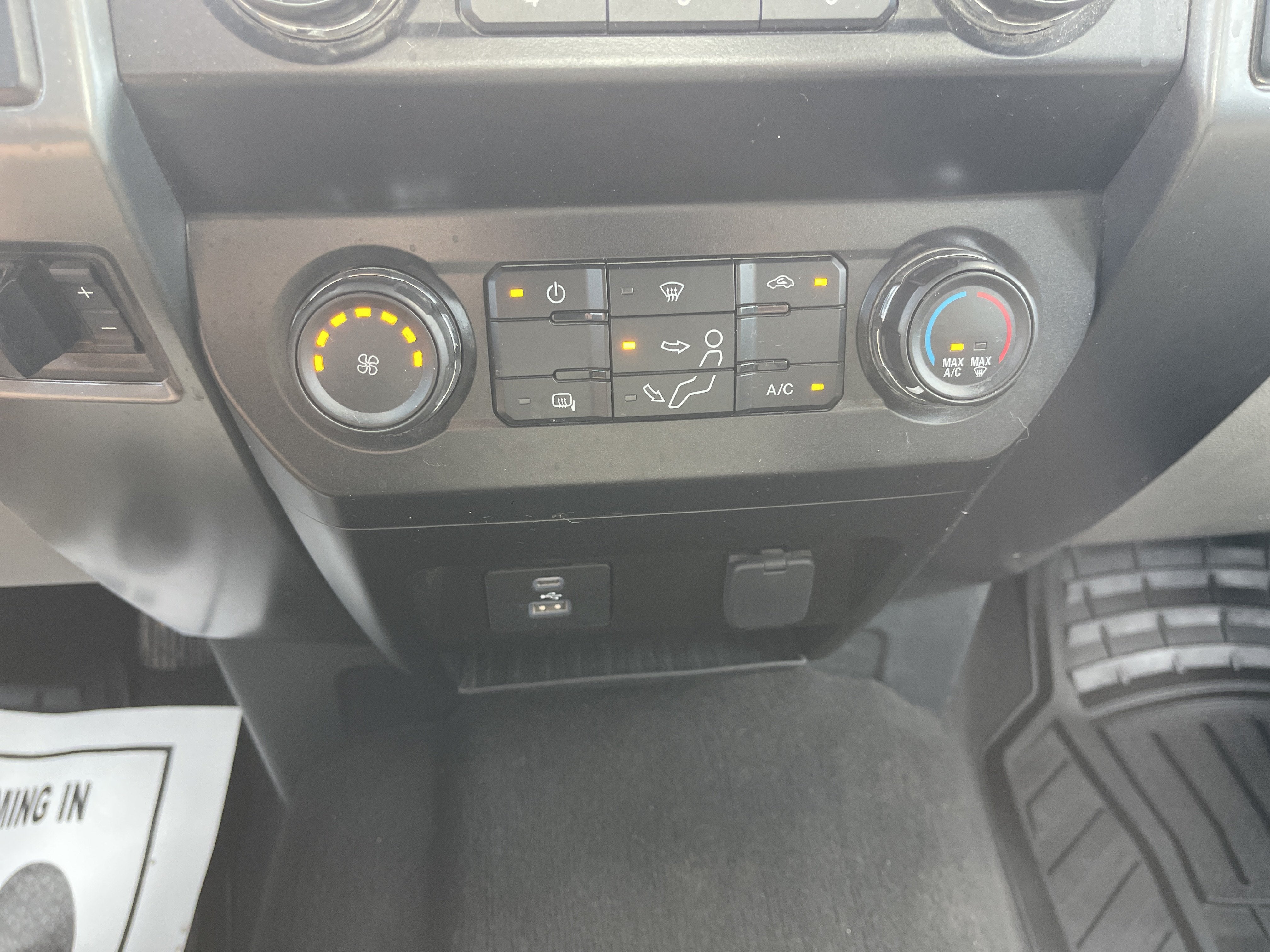 2022 Ford Super Duty F-250 SRW XLT