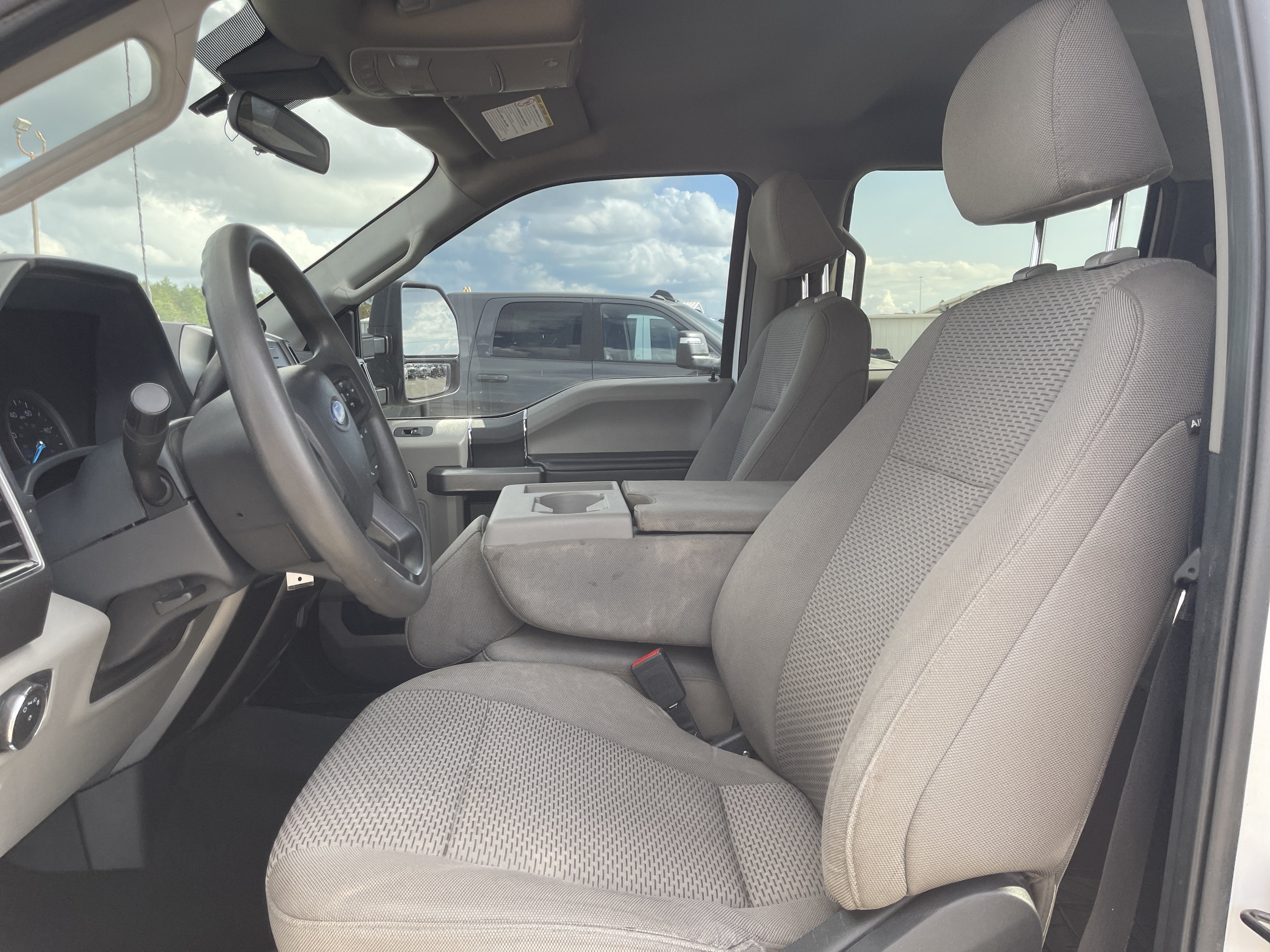 2022 Ford Super Duty F-250 SRW XLT