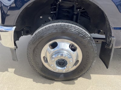 2024 Ford Super Duty F-350 DRW LARIAT