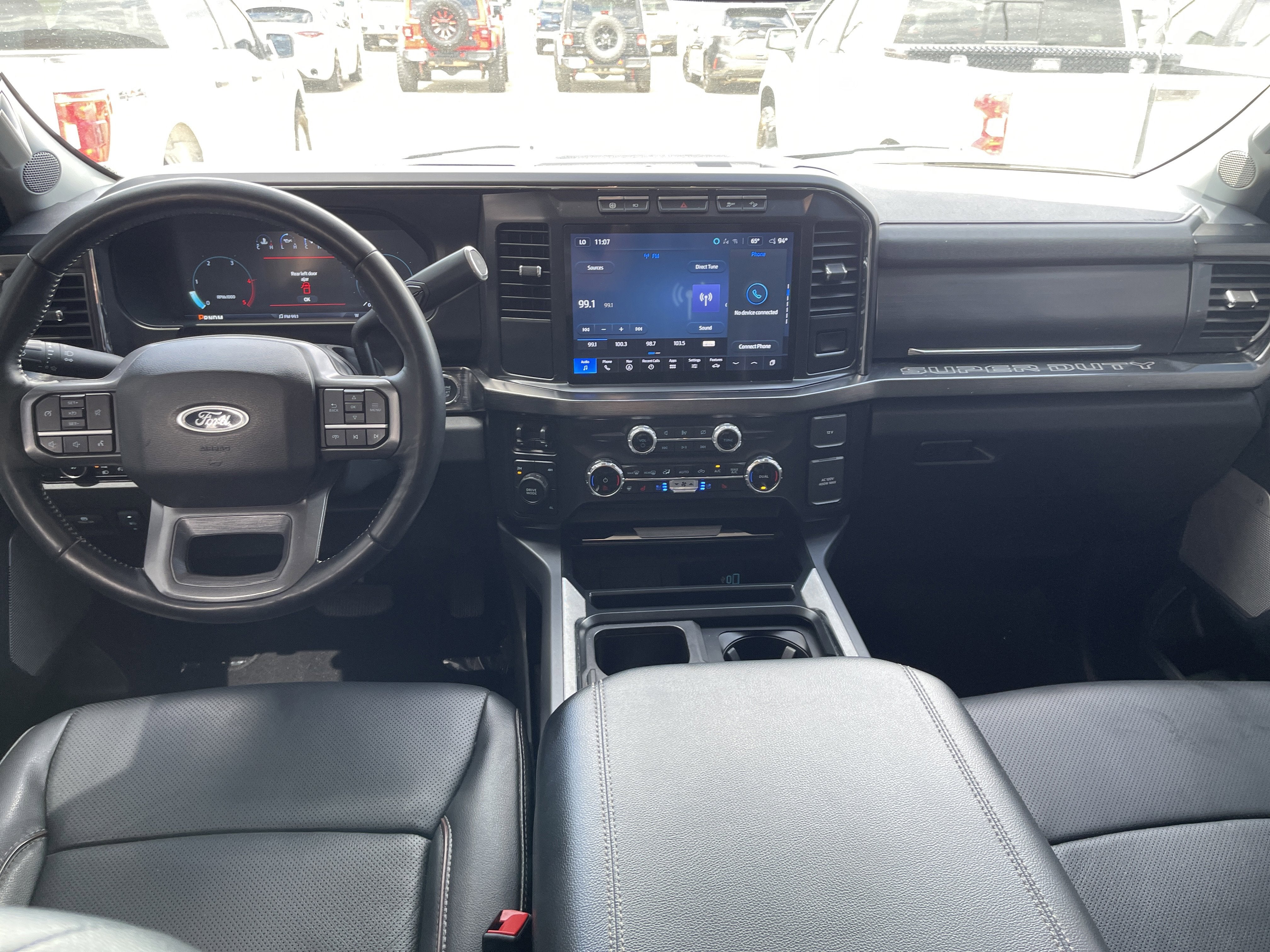 2024 Ford Super Duty F-350 DRW LARIAT