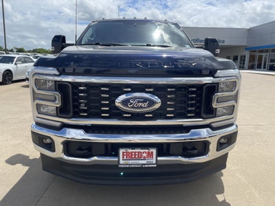 2024 Ford Super Duty F-350 DRW LARIAT