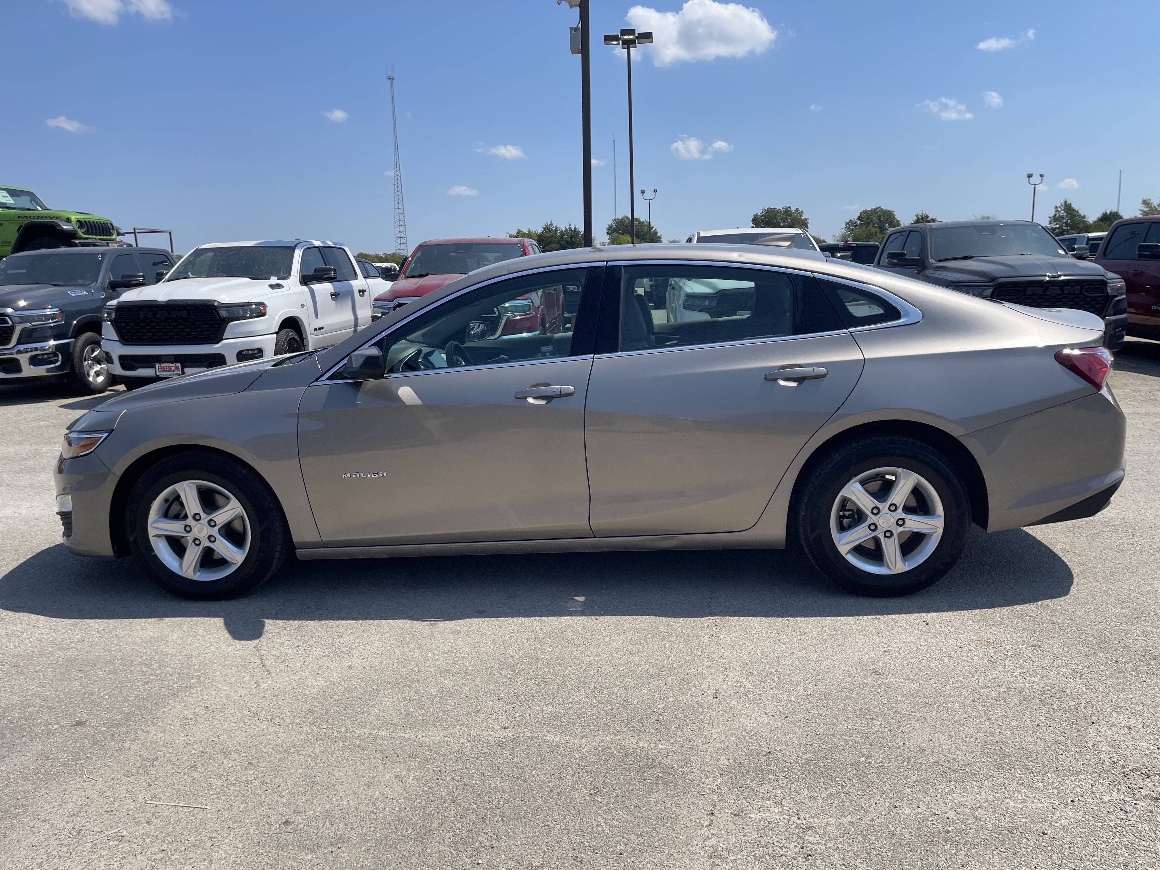 2022 Chevrolet Malibu LT