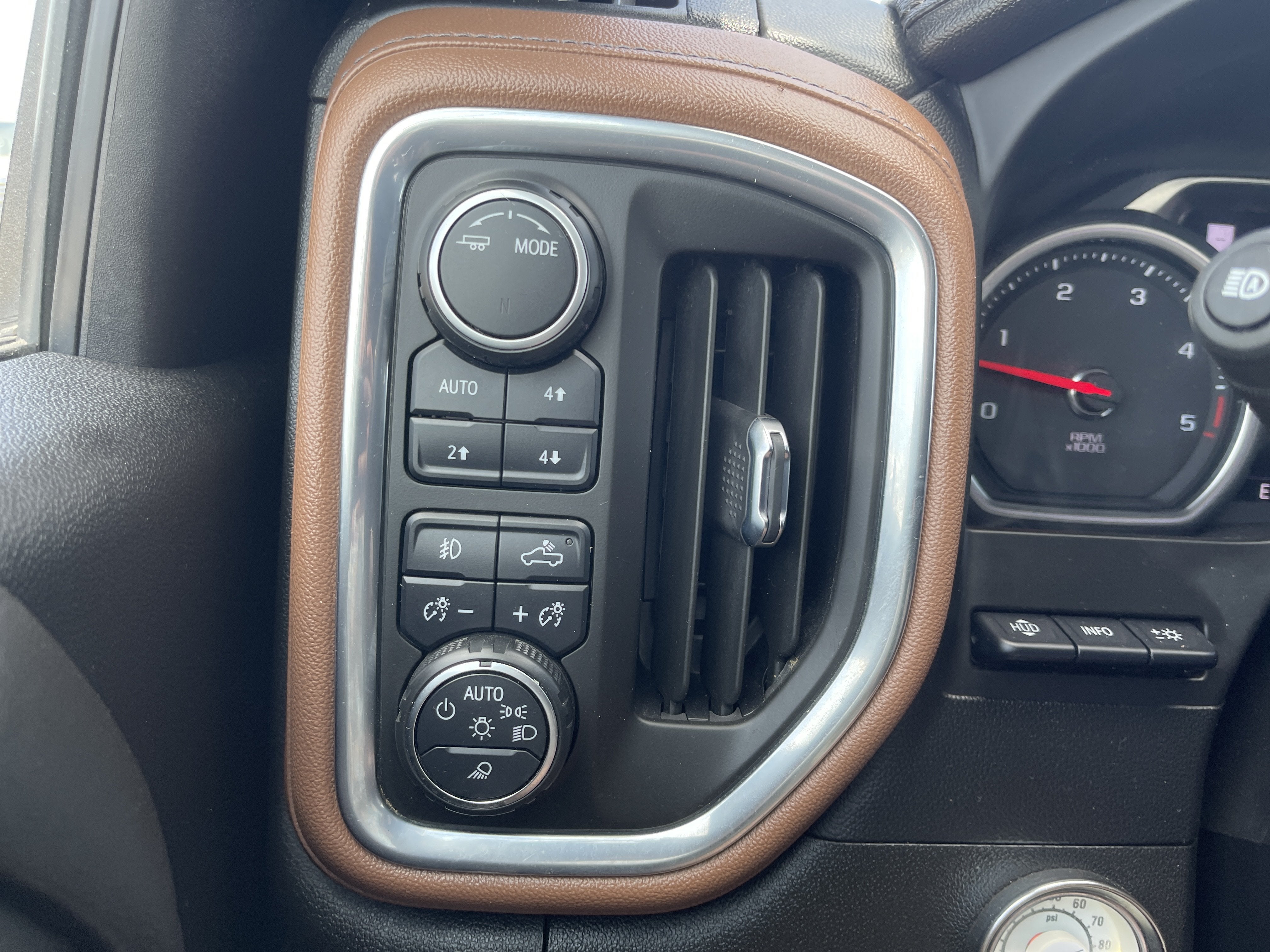 2022 Chevrolet Silverado 3500HD High Country